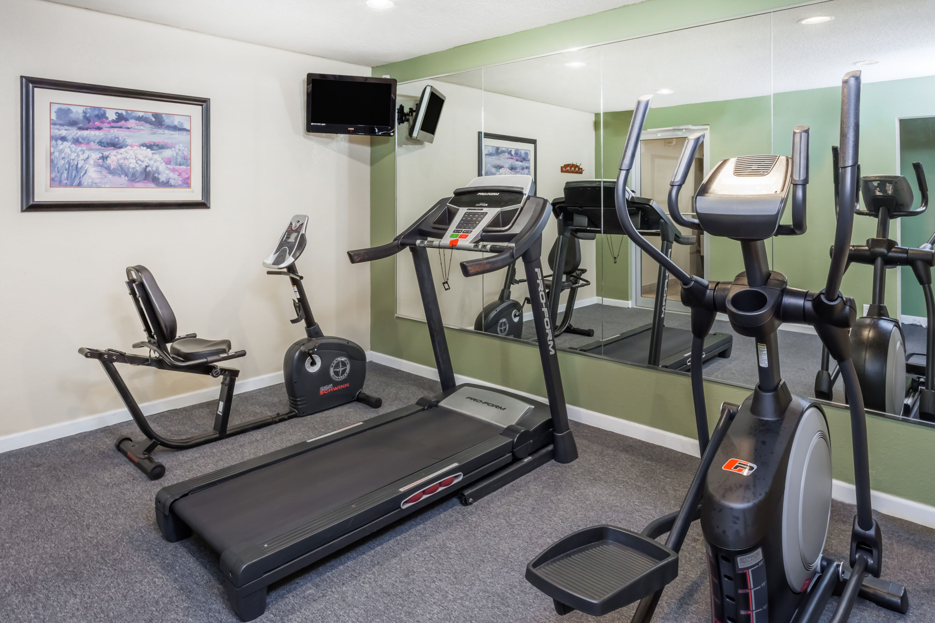Fitness room at Baymont by Wyndham Peoria in Peoria, Illinois