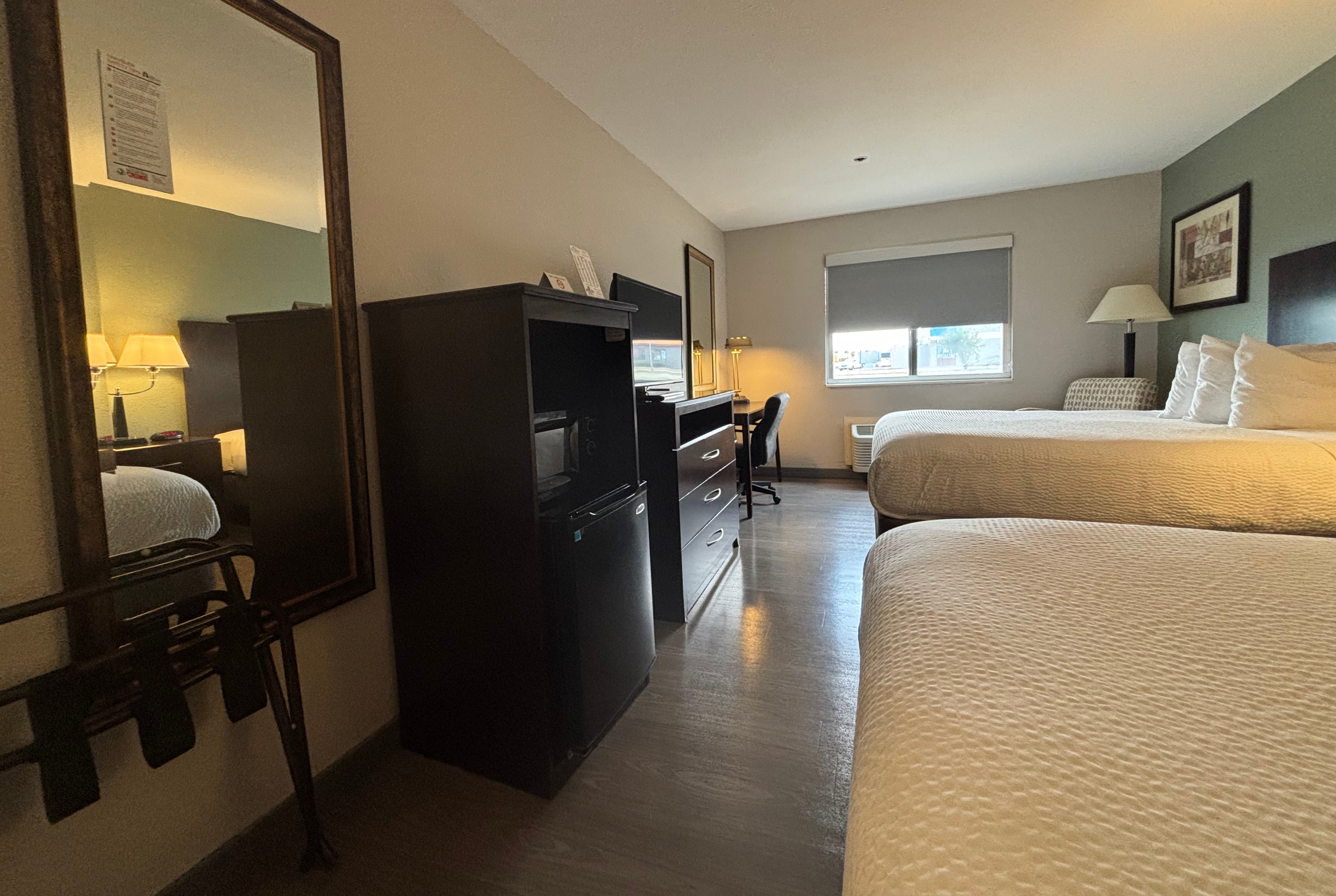 Guest room at the Baymont by Wyndham Tuscola in Tuscola, Illinois