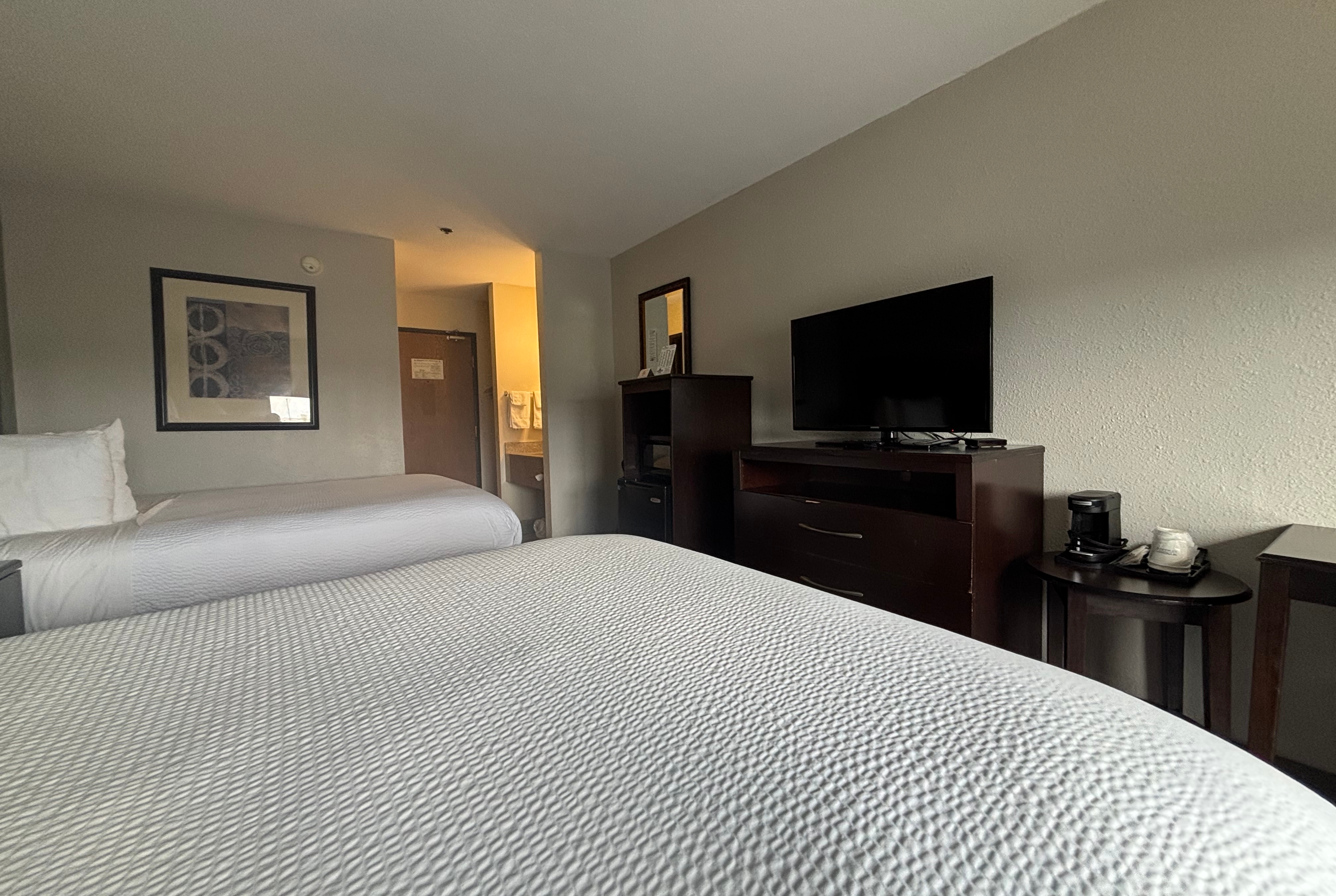 Guest room at the Baymont by Wyndham Tuscola in Tuscola, Illinois