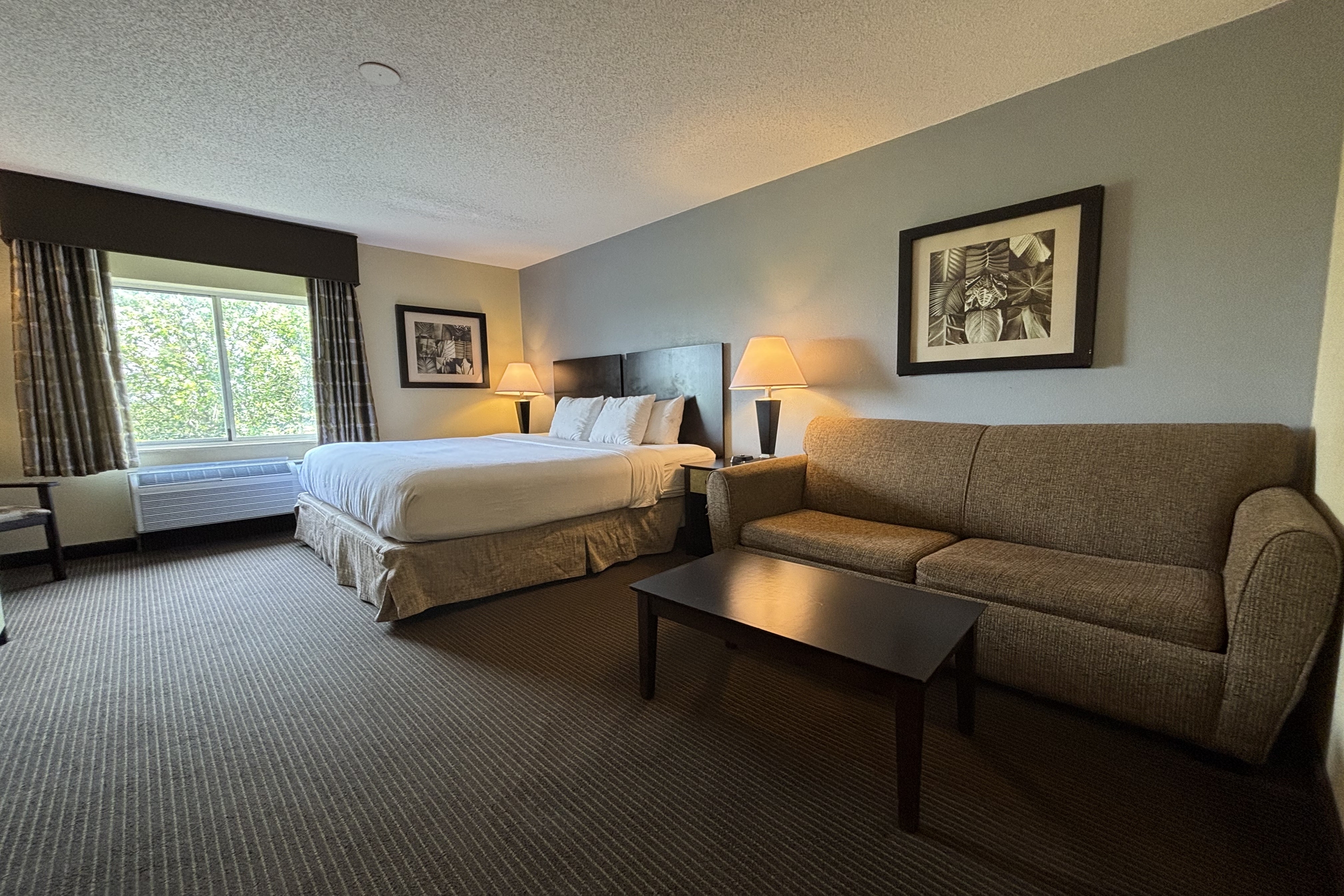 Guest room at the Baymont by Wyndham Dale in Dale, Indiana