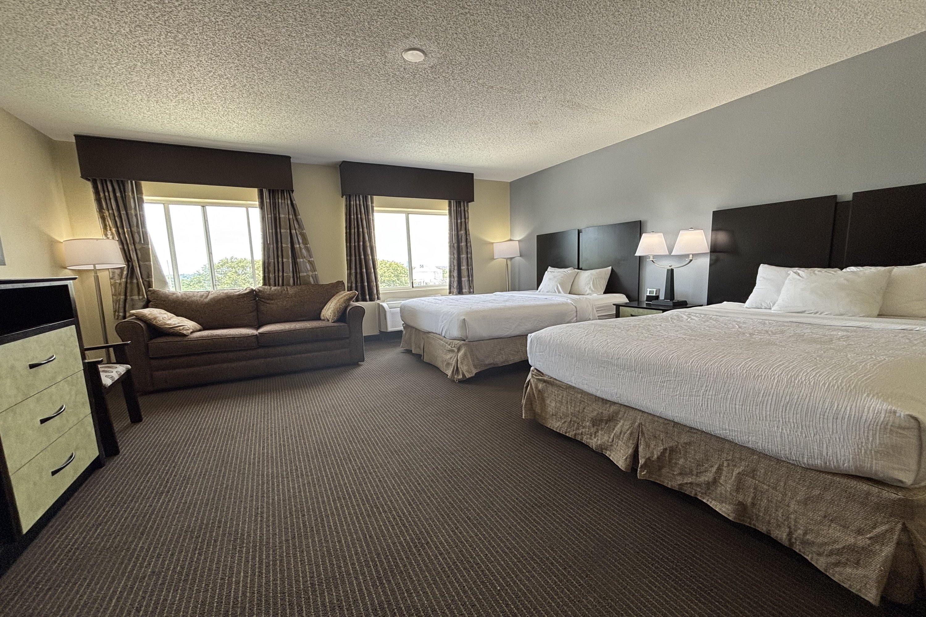 Guest room at the Baymont by Wyndham Dale in Dale, Indiana
