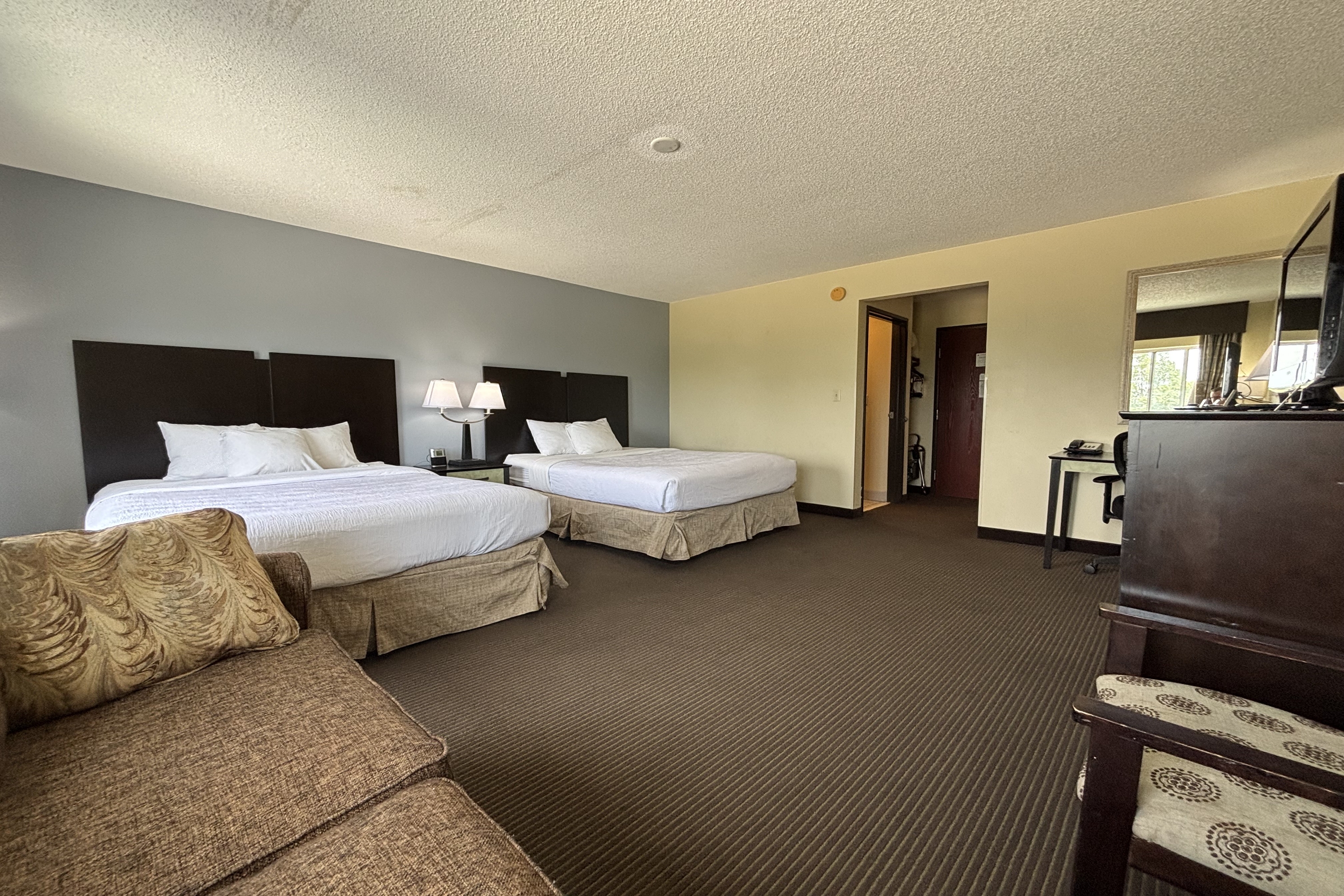 Guest room at the Baymont by Wyndham Dale in Dale, Indiana
