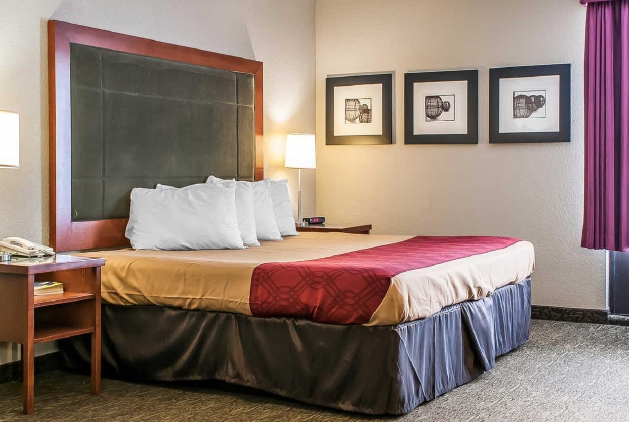 Baymont By Wyndham Fort Wayne Northwest Fort Wayne In