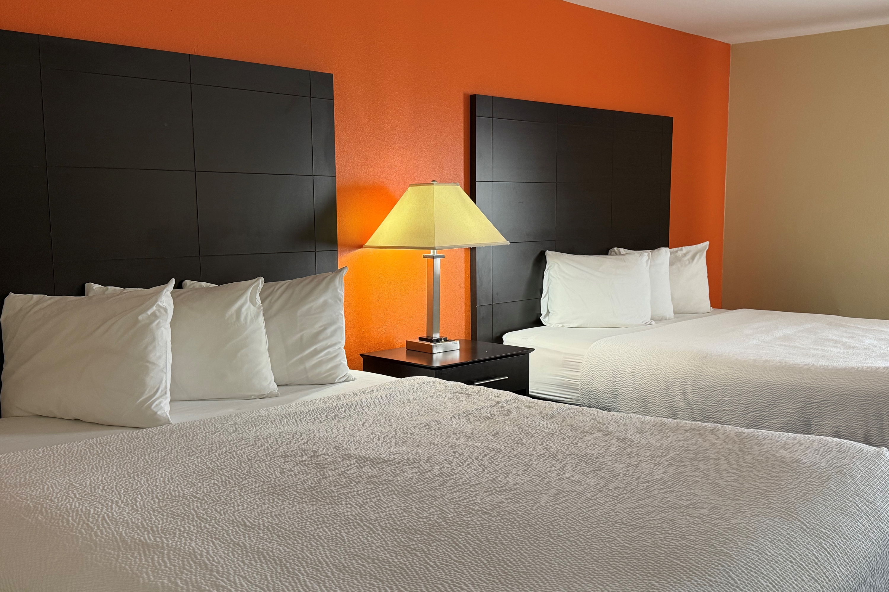 Guest room at the Baymont by Wyndham Evansville North/Haubstadt in Haubstadt, Indiana