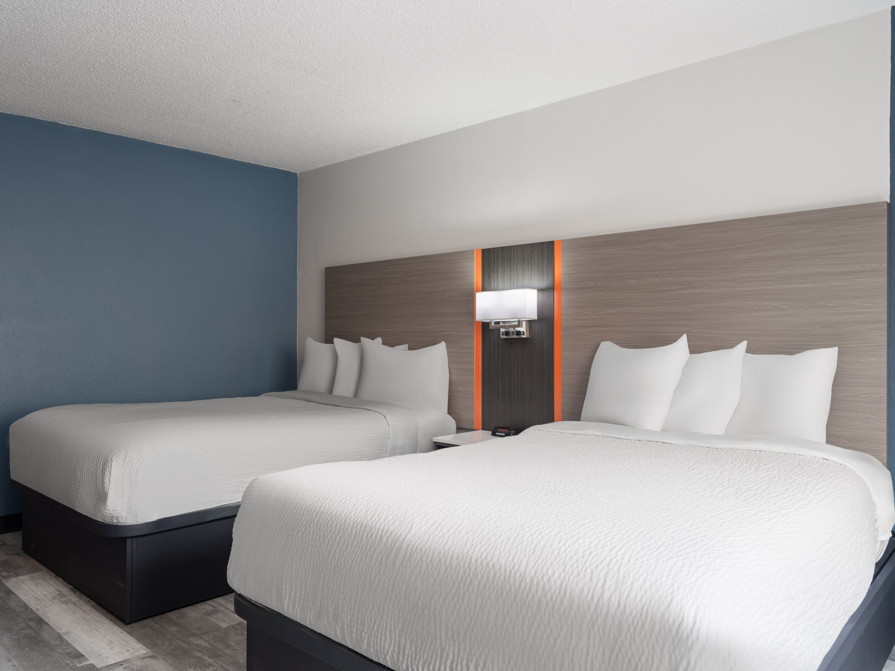 Guest room at the Baymont by Wyndham Indianapolis East in Indianapolis, Indiana
