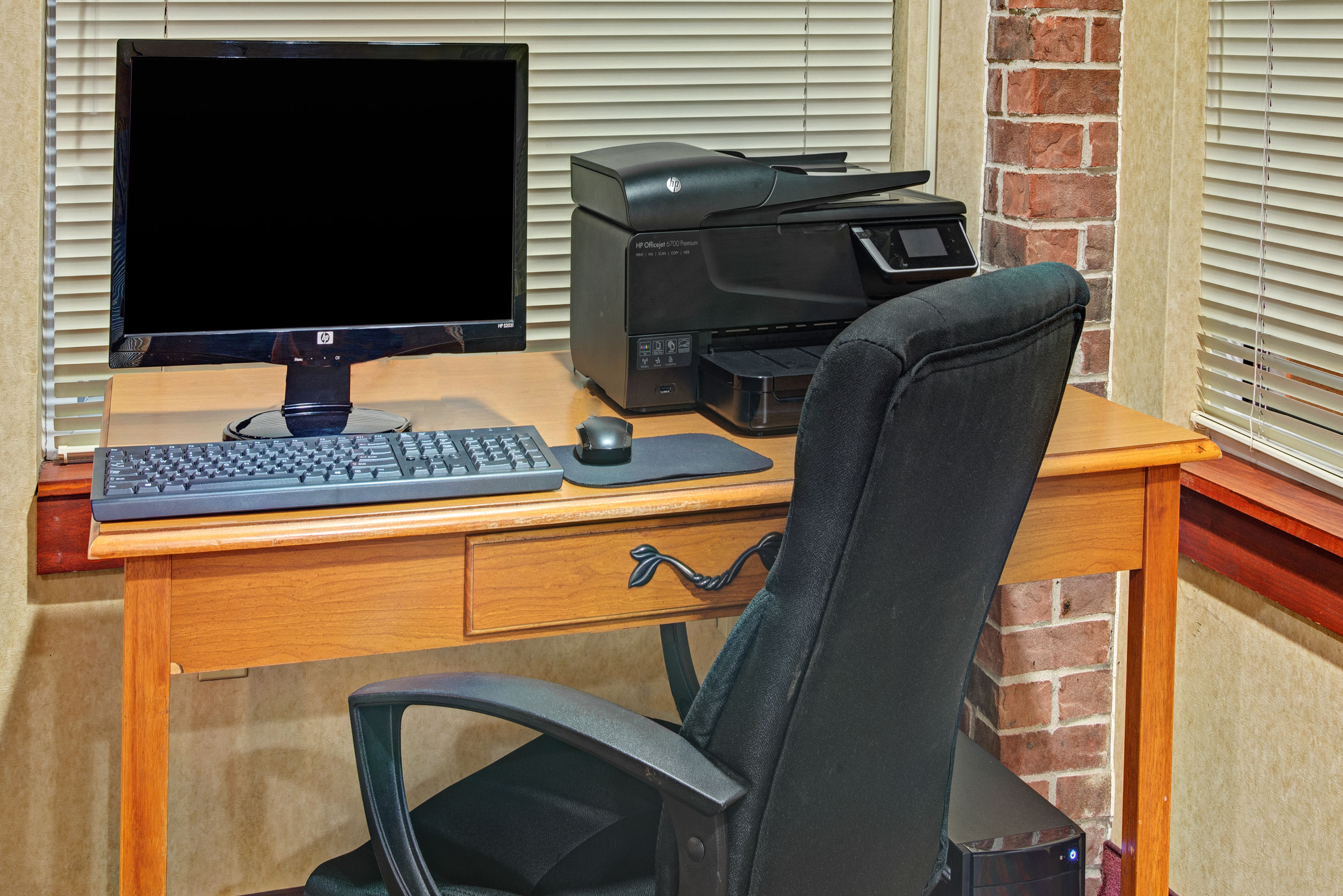 Baymont Inn & Suites Indianapolis business center in Indianapolis, Indiana