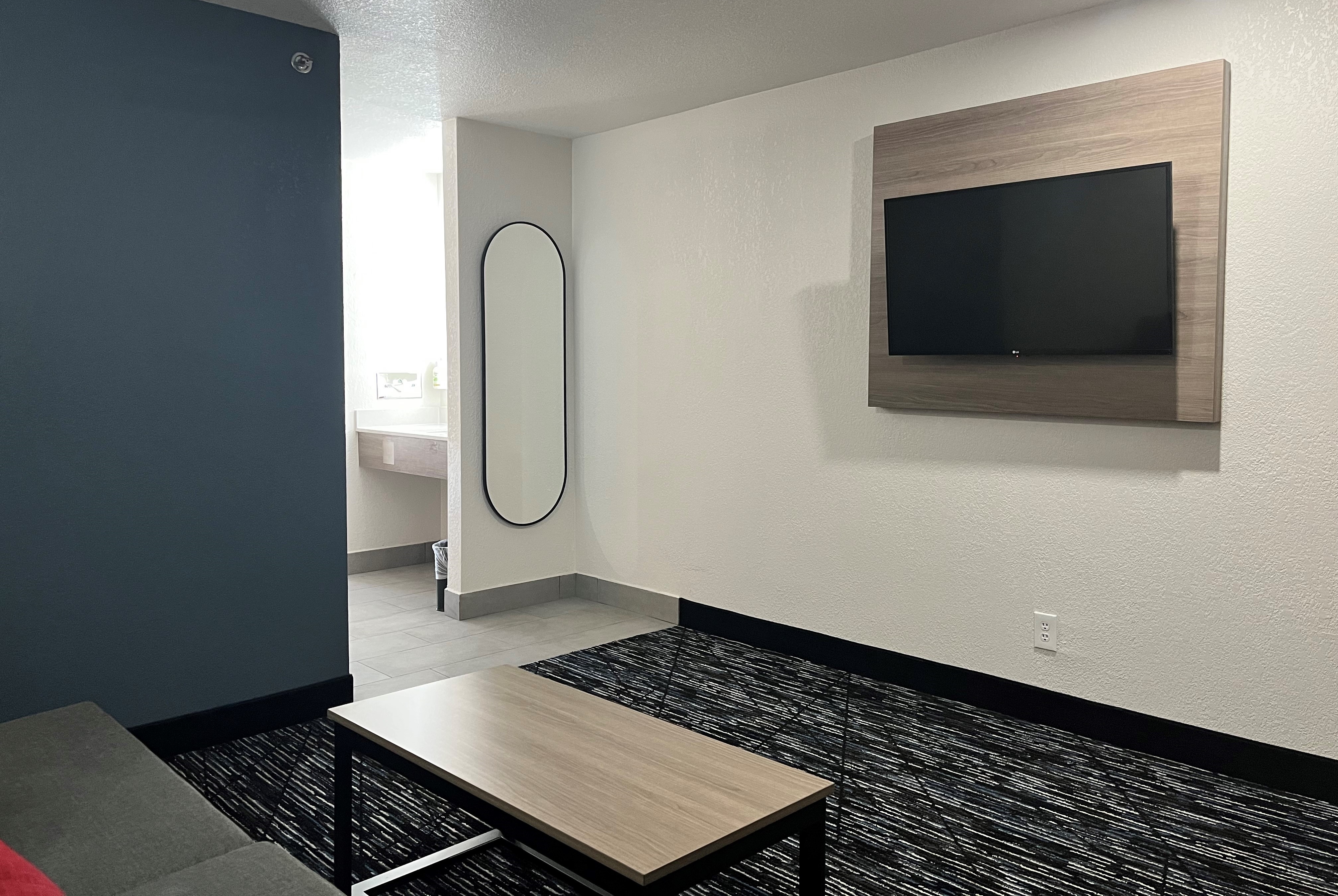 Guest room at the Baymont by Wyndham Indianapolis Northeast in Indianapolis, Indiana