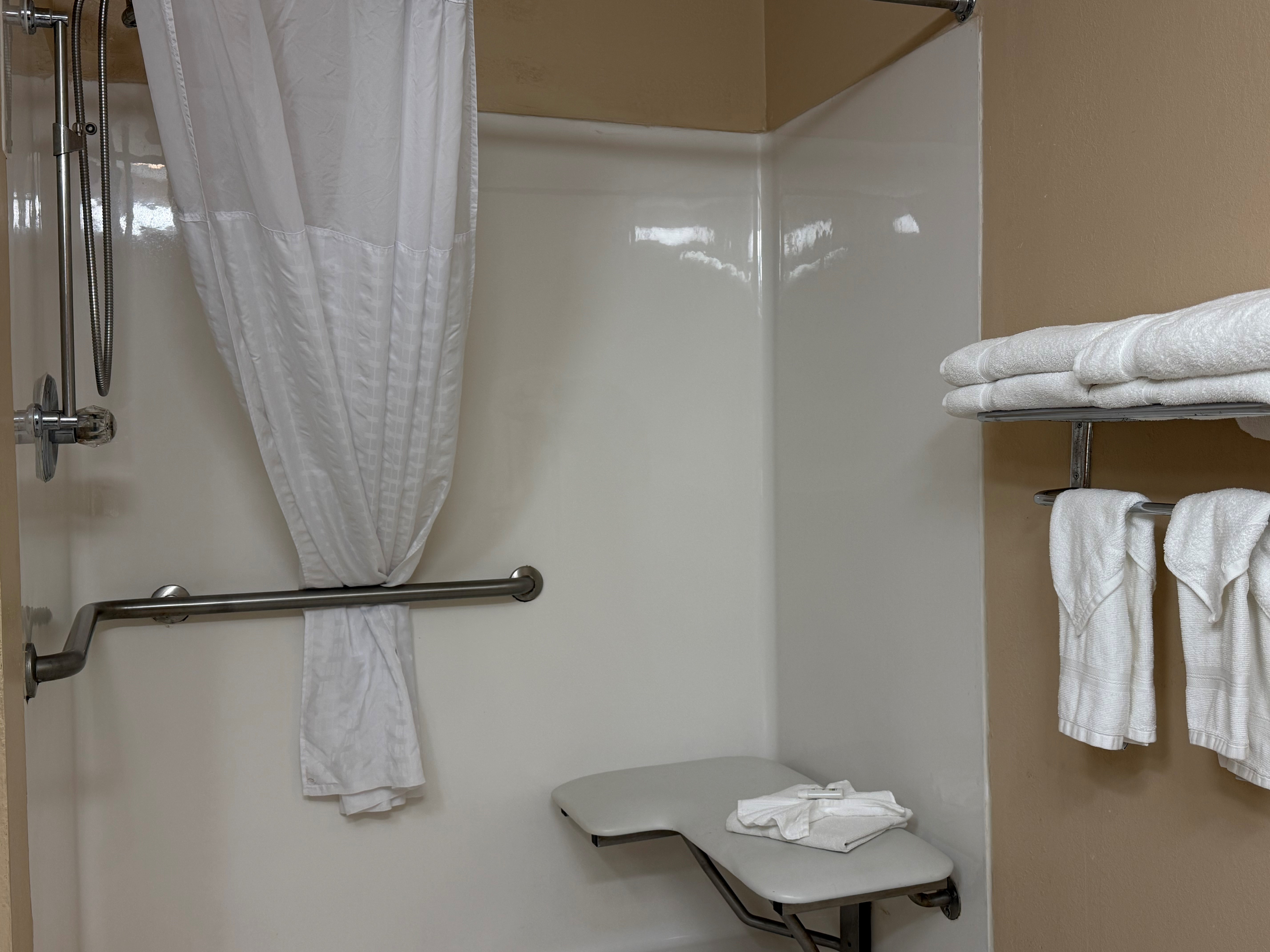 Guest room bath at the Baymont by Wyndham Plainfield/ Indianapolis Arpt Area in Plainfield, Indiana