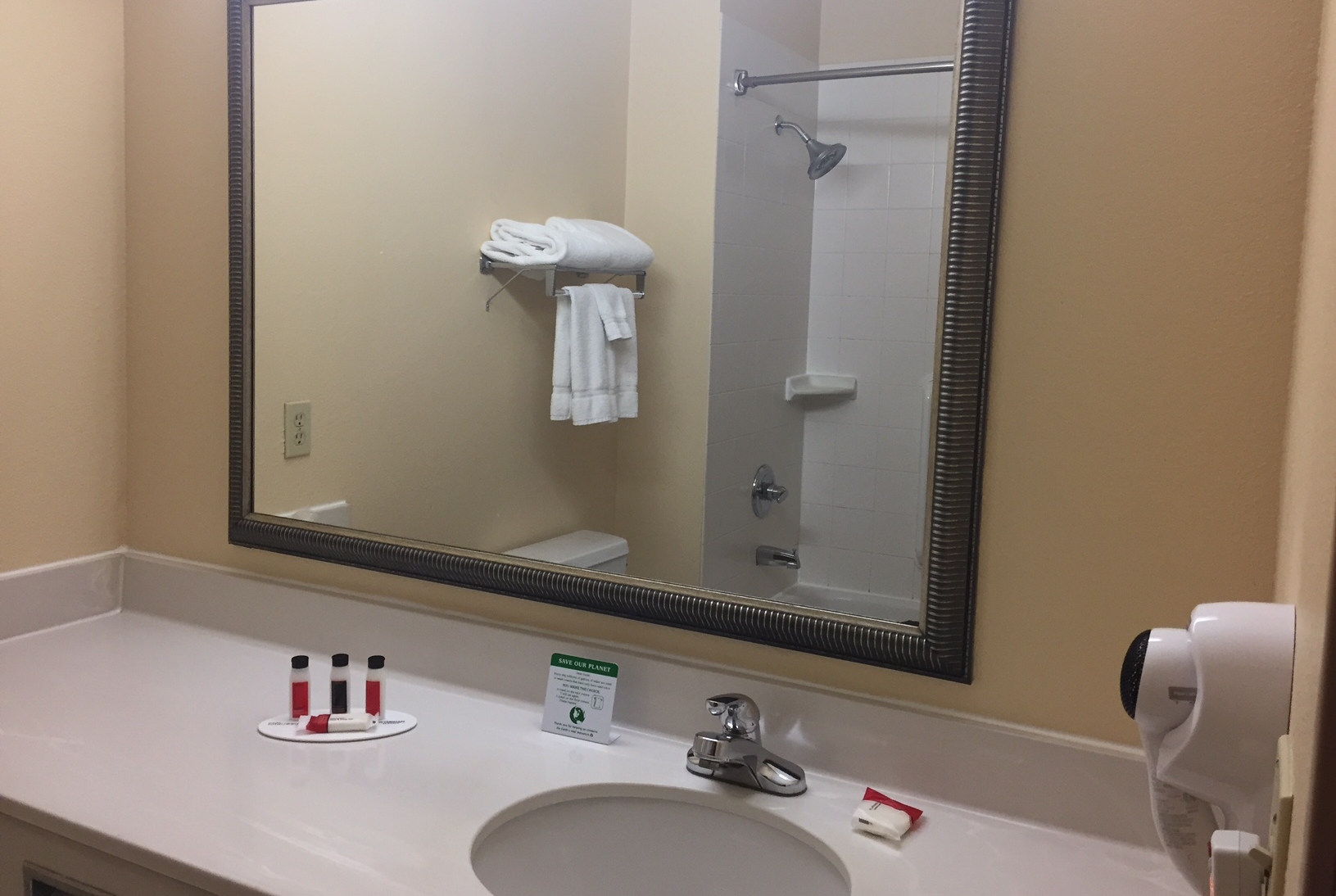 Portage Parking: Your Indiana Hotel Stay, Sorted!