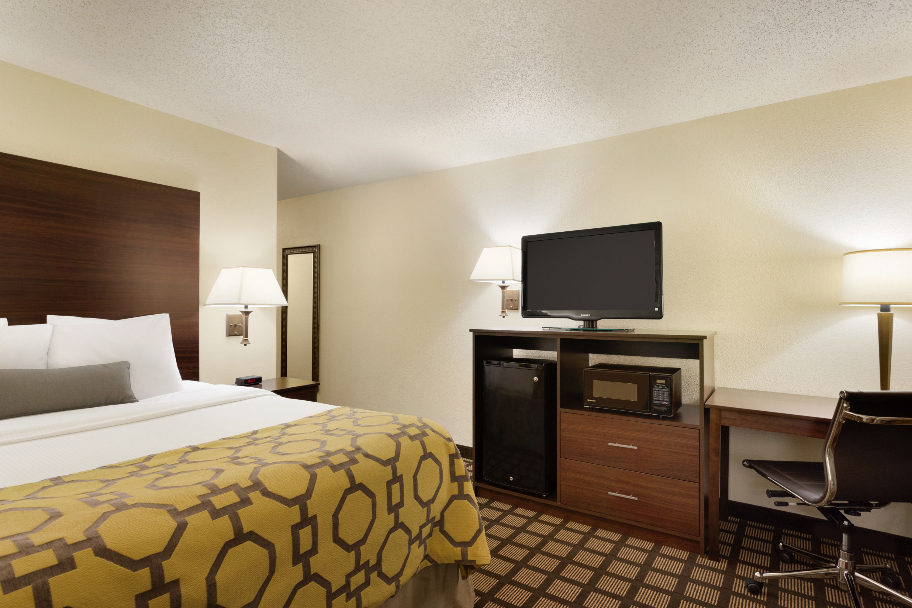 Guest room at the Baymont by Wyndham Salina in Salina, Kansas