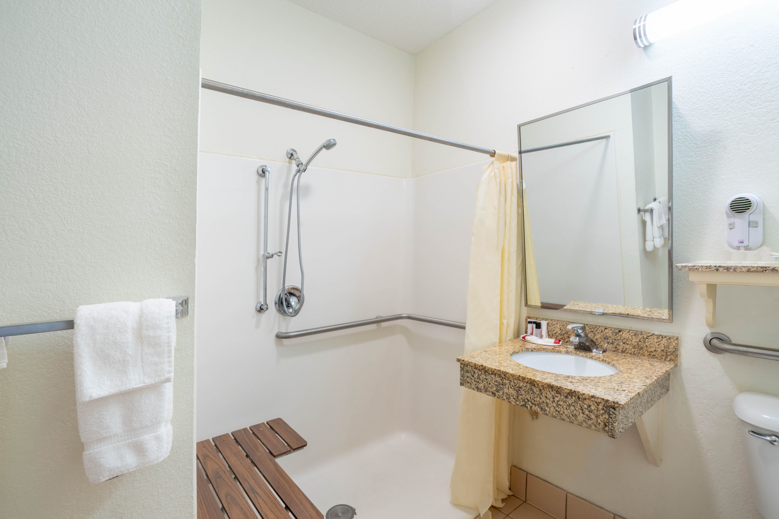 Baymont By Wyndham Albany Albany Ky Hotels