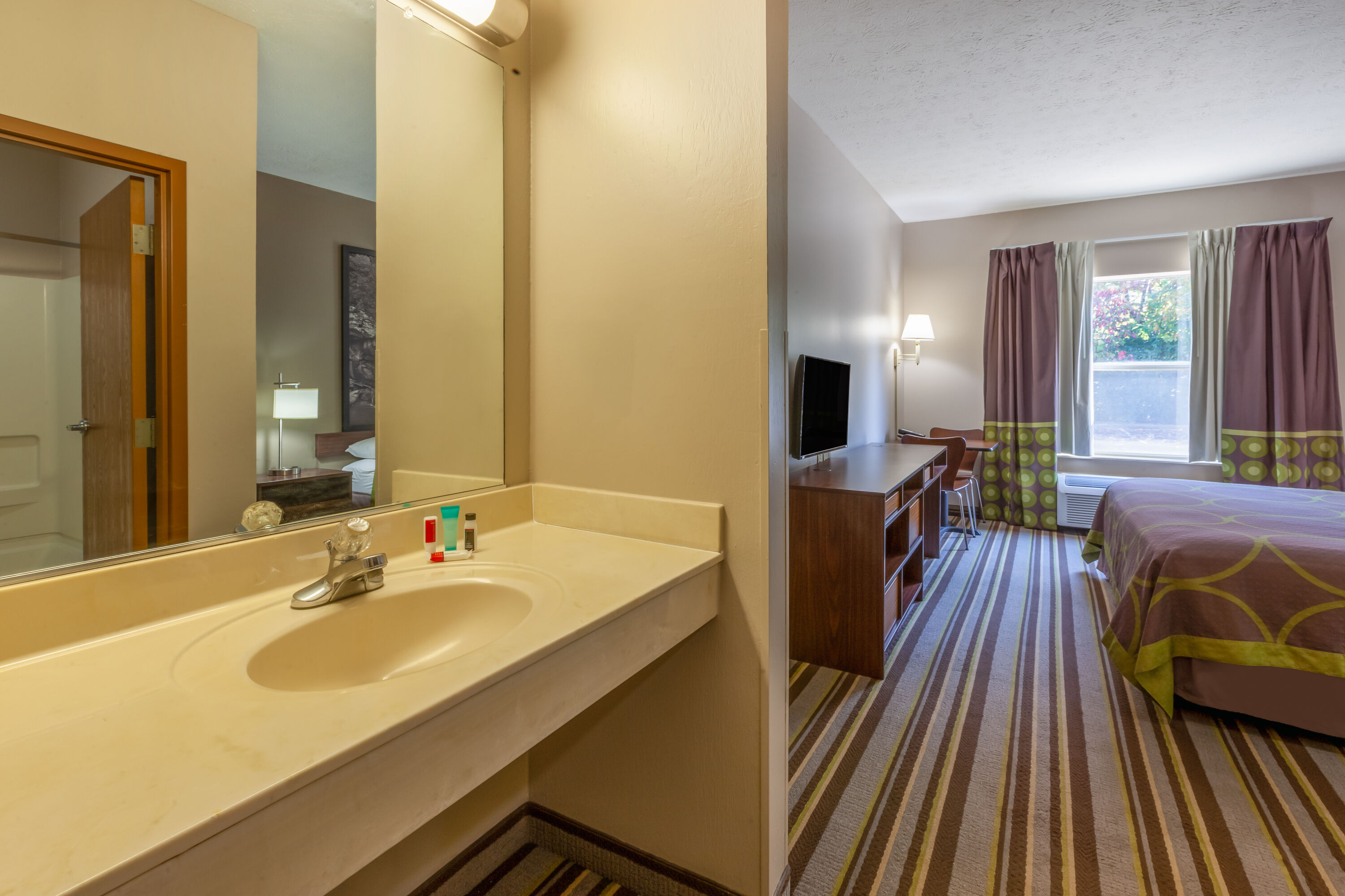 Guest room at the Baymont by Wyndham La Grange KY Southeast in La Grange, Kentucky