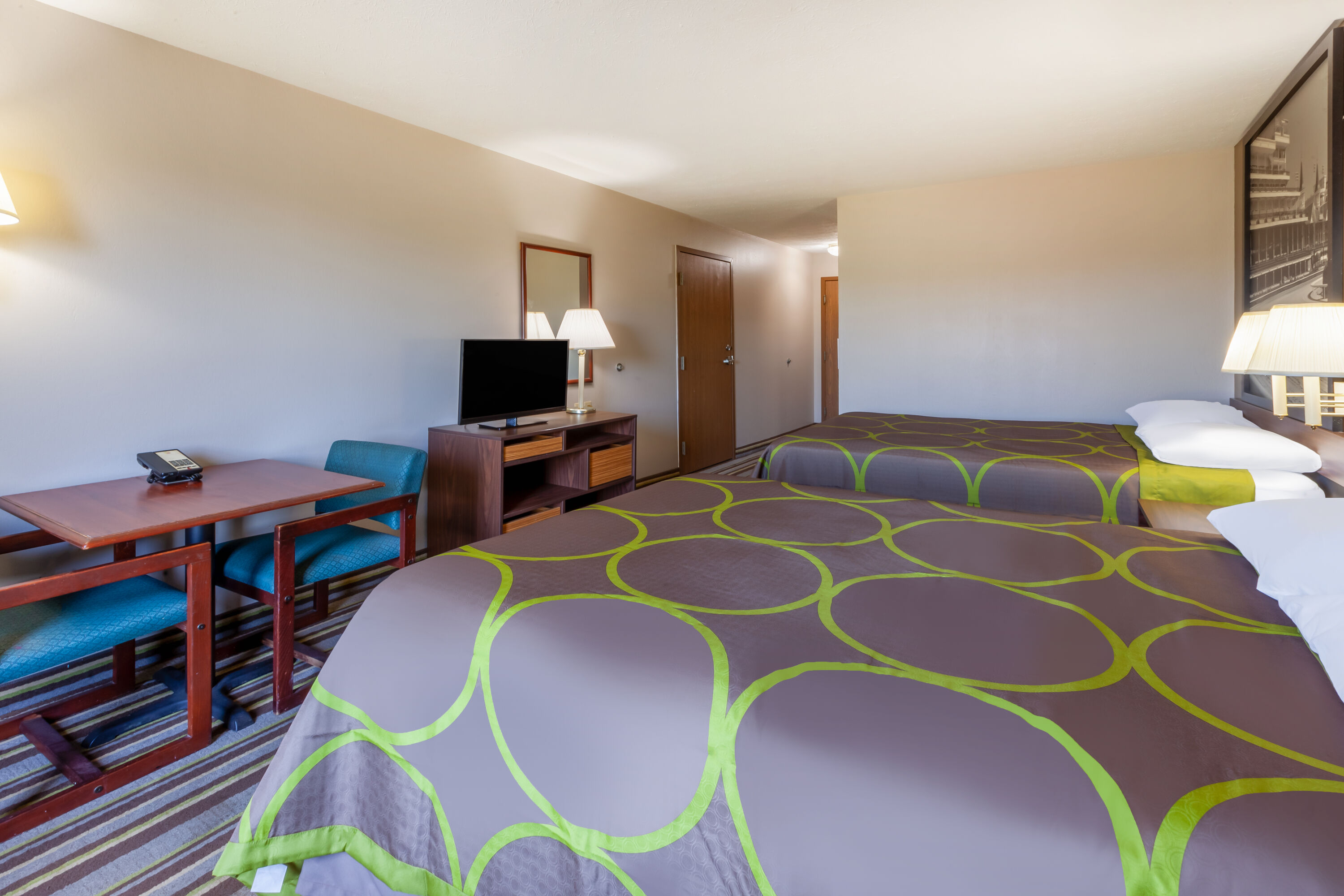 Guest room at the Baymont by Wyndham La Grange KY Southeast in La Grange, Kentucky