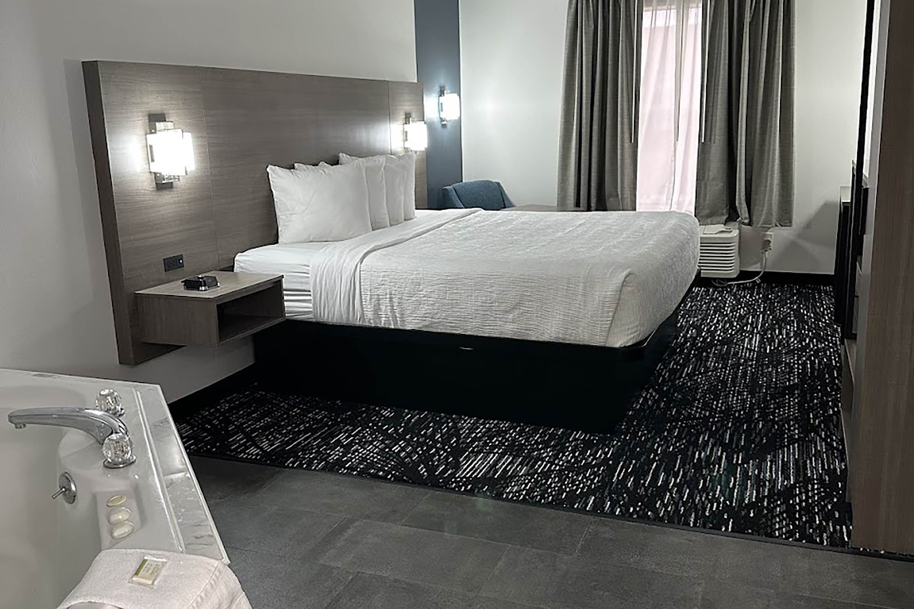 Guest room at the Baymont by Wyndham La Grange KY Southeast in La Grange, Kentucky
