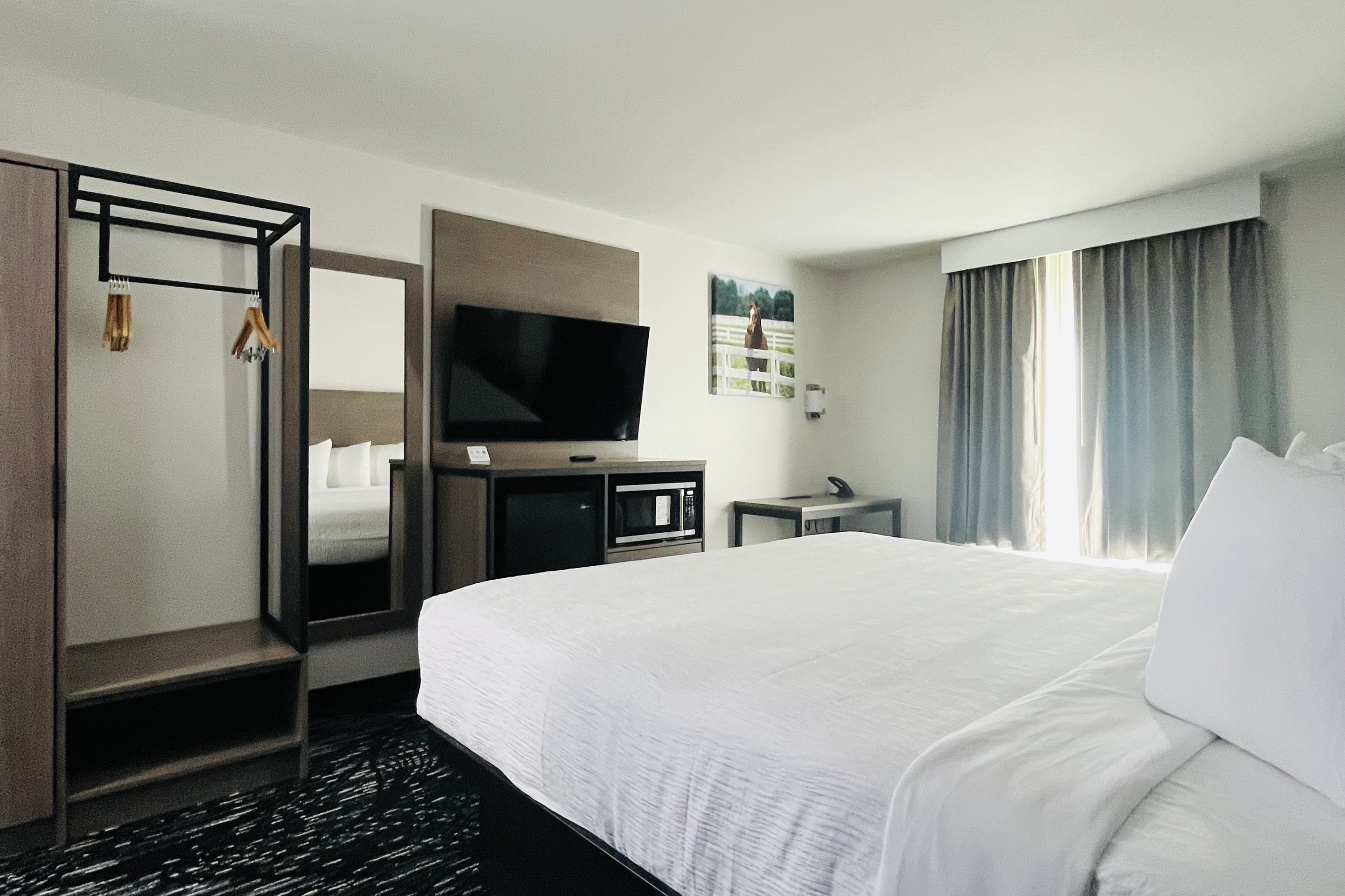 Guest room at the Baymont by Wyndham La Grange KY Southeast in La Grange, Kentucky