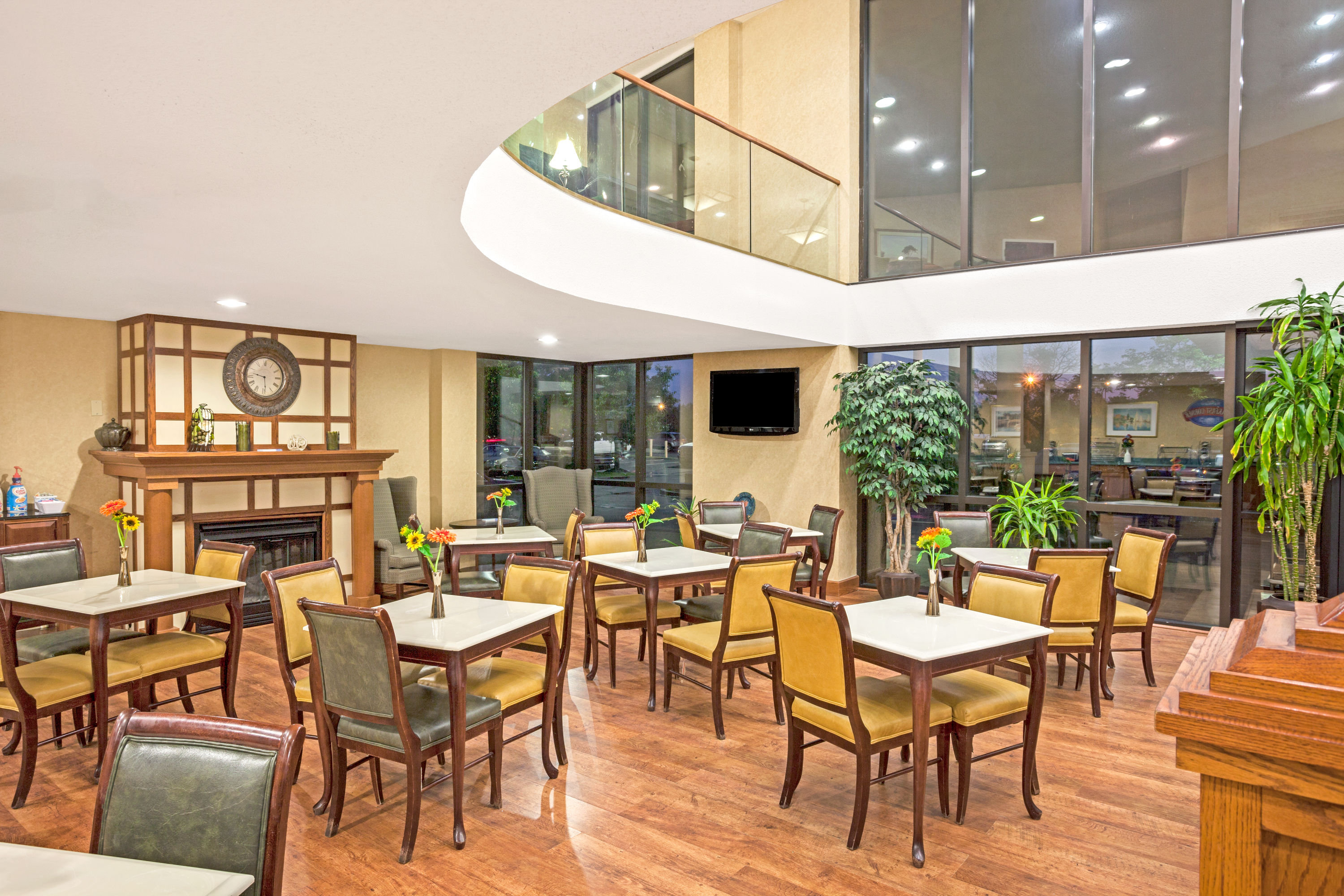 Baymont By Wyndham Louisville Airport South Louisville