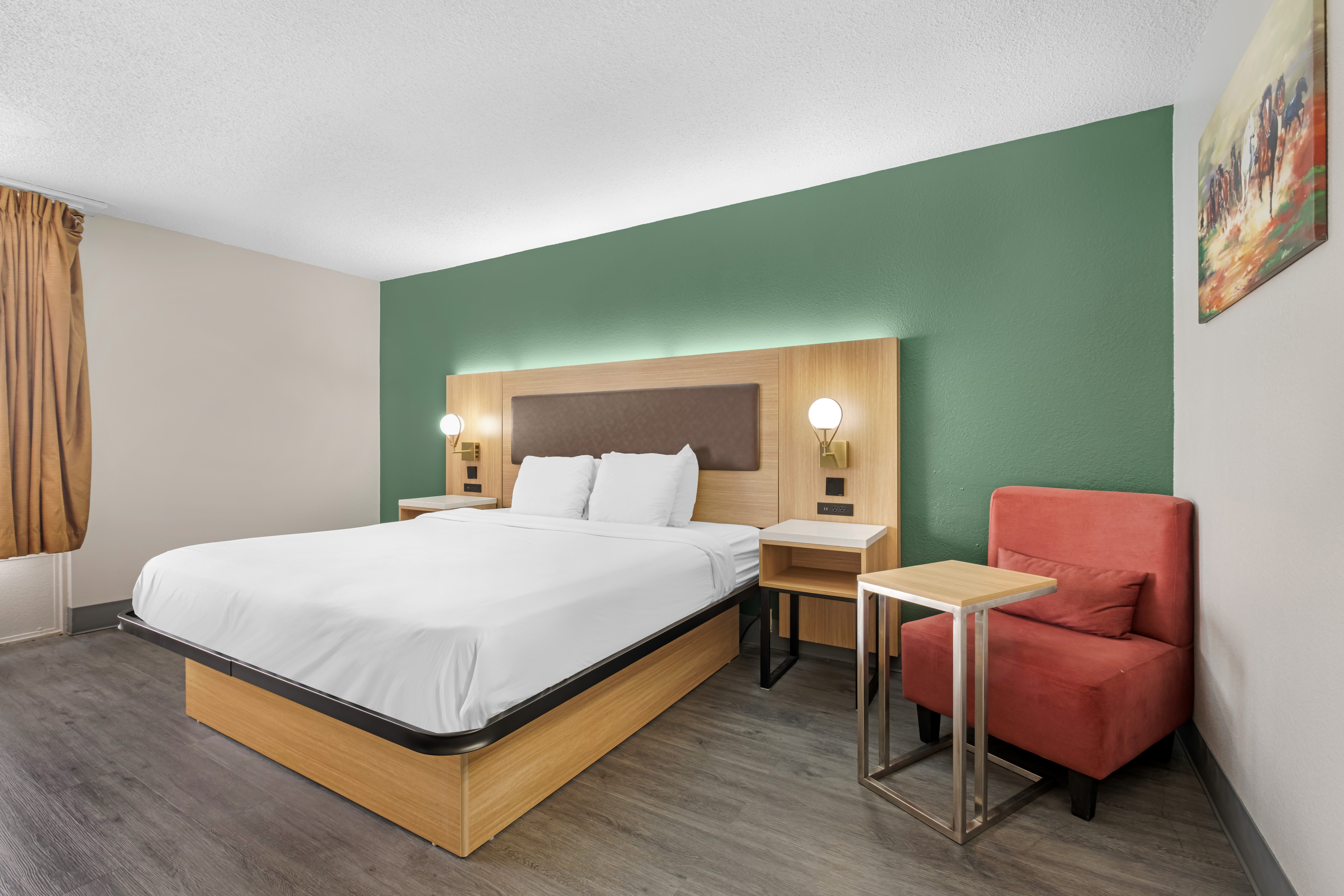 Guest room at the Baymont by Wyndham Richmond KY in Richmond, Kentucky