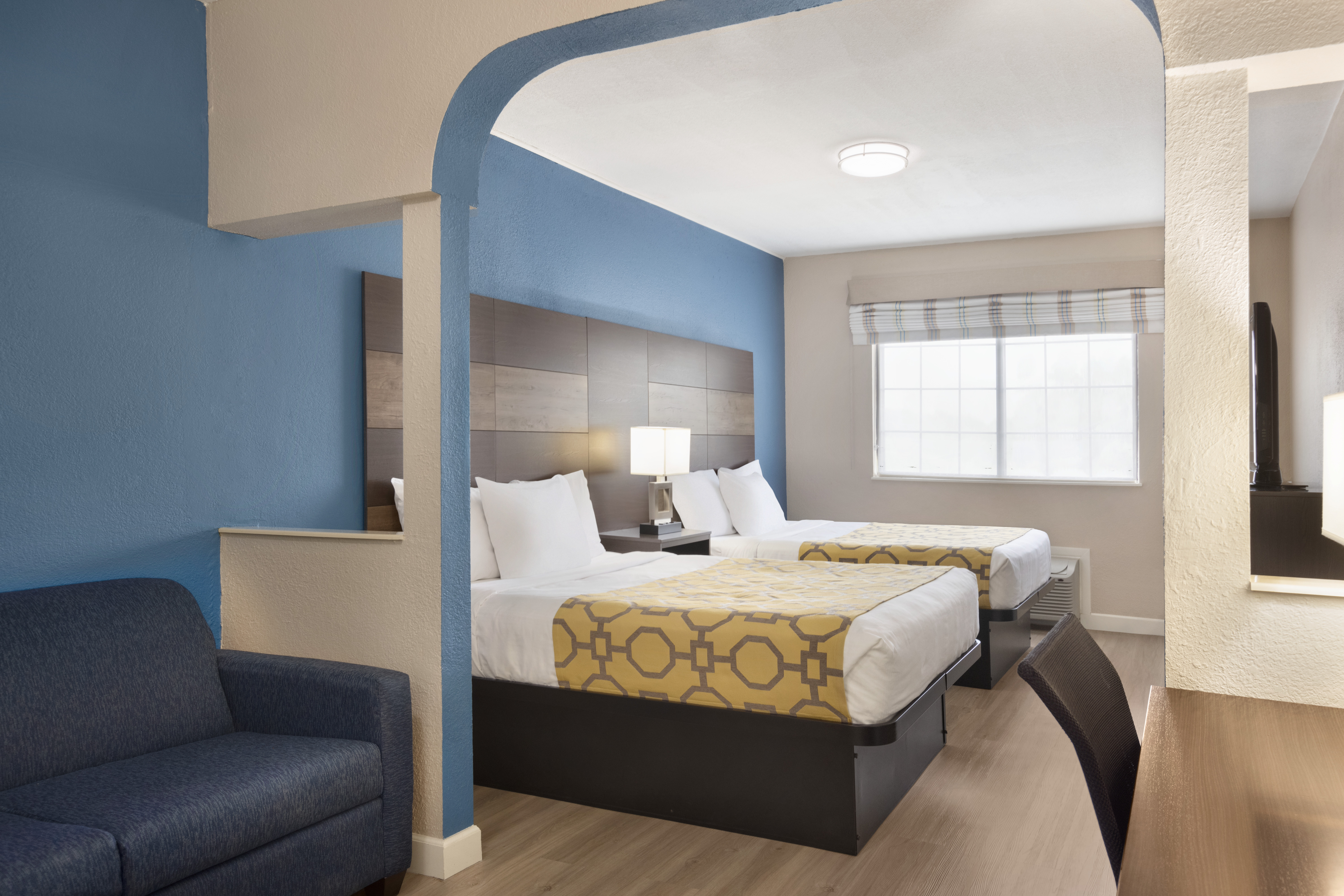 Guest room at the Baymont by Wyndham Winchester in Winchester, Kentucky