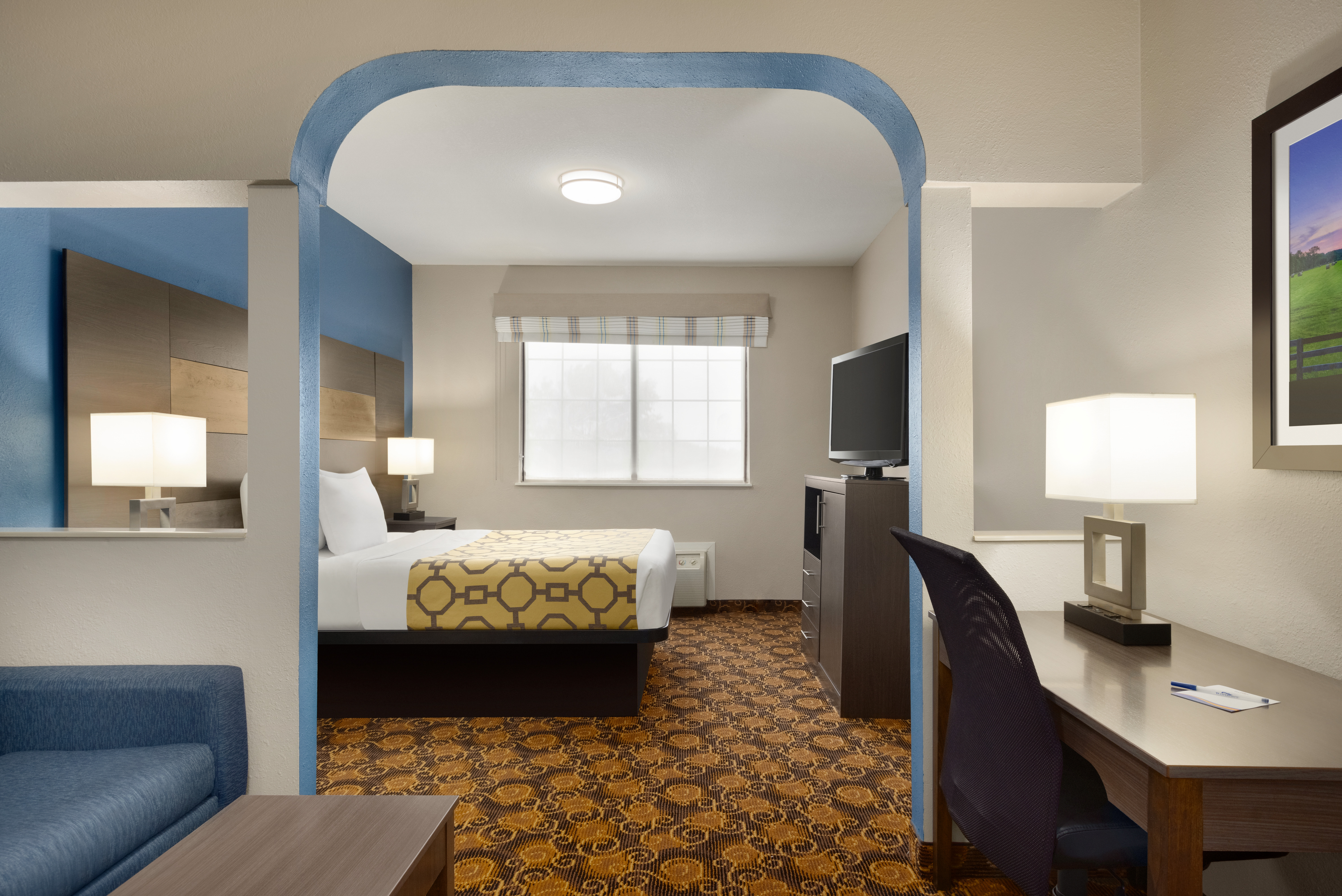 Guest room at the Baymont by Wyndham Winchester in Winchester, Kentucky