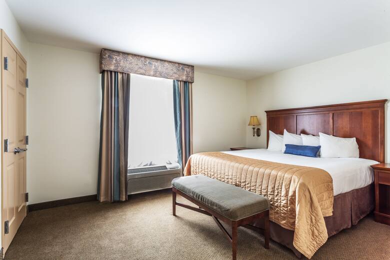 Guest room at the Baymont Inn & Suites Houma in Houma, Louisiana