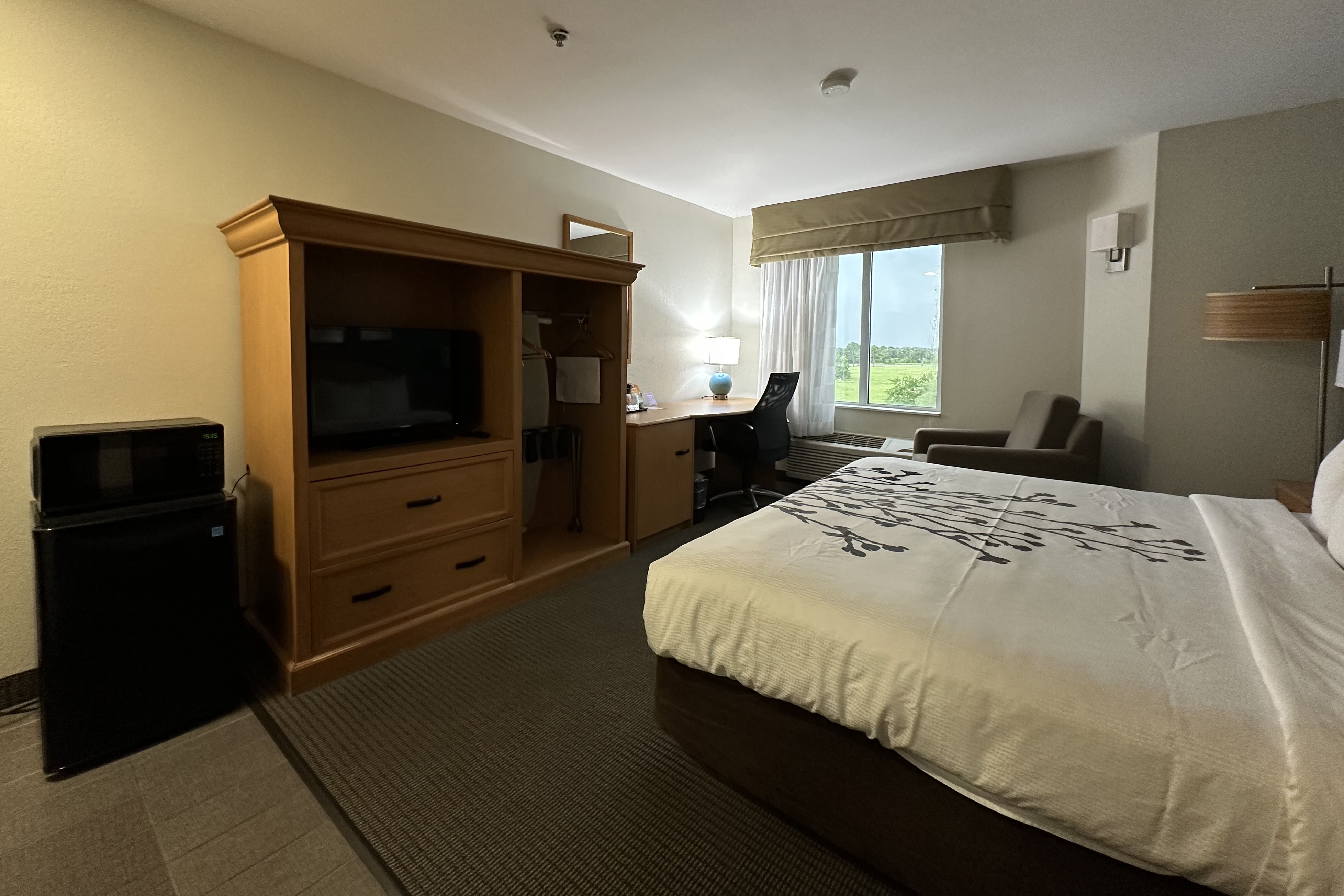 Guest room at the Baymont by Wyndham Slidell in Slidell, Louisiana