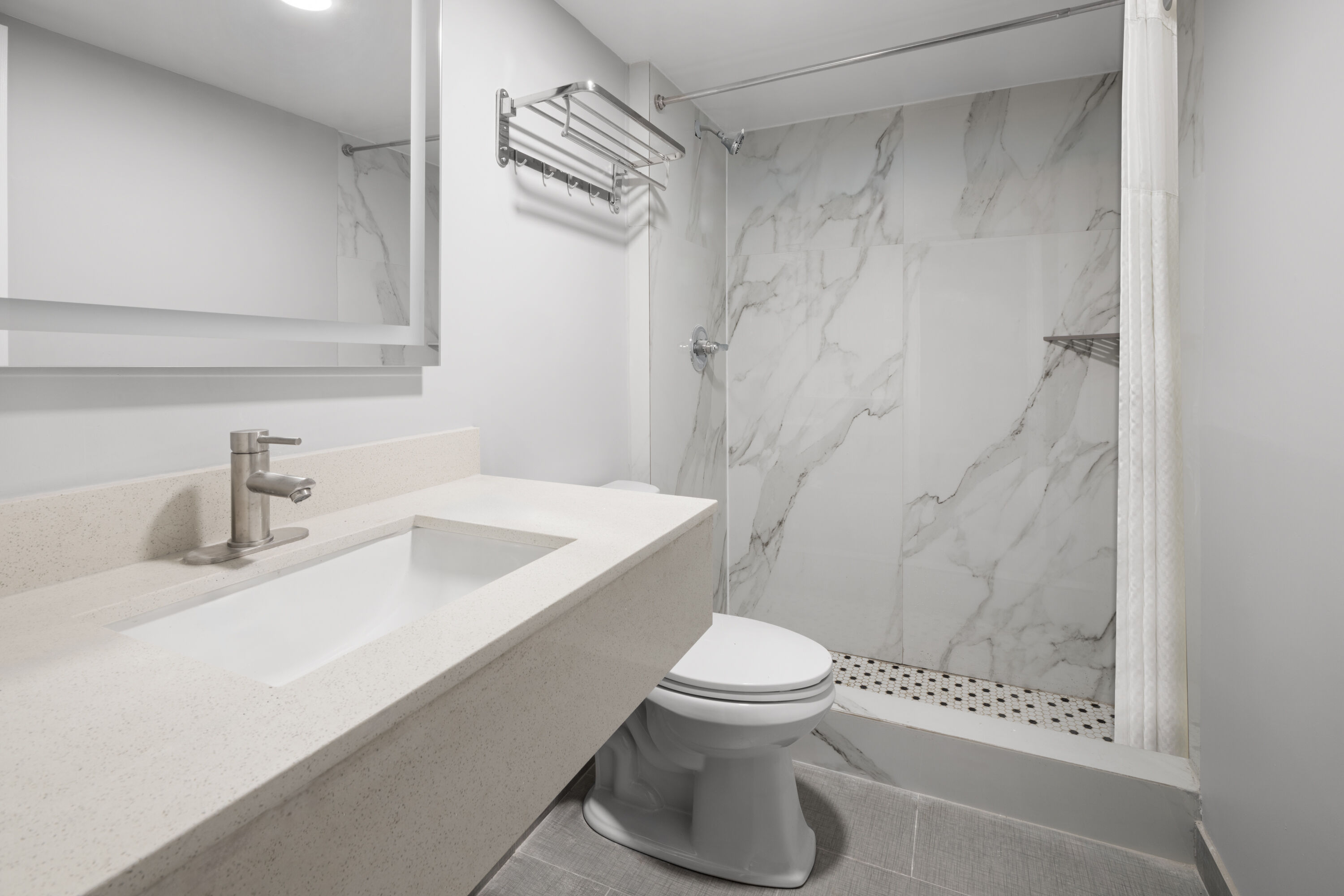 Guest room bath at the Baymont by Wyndham Salisbury MD in Salisbury, Maryland