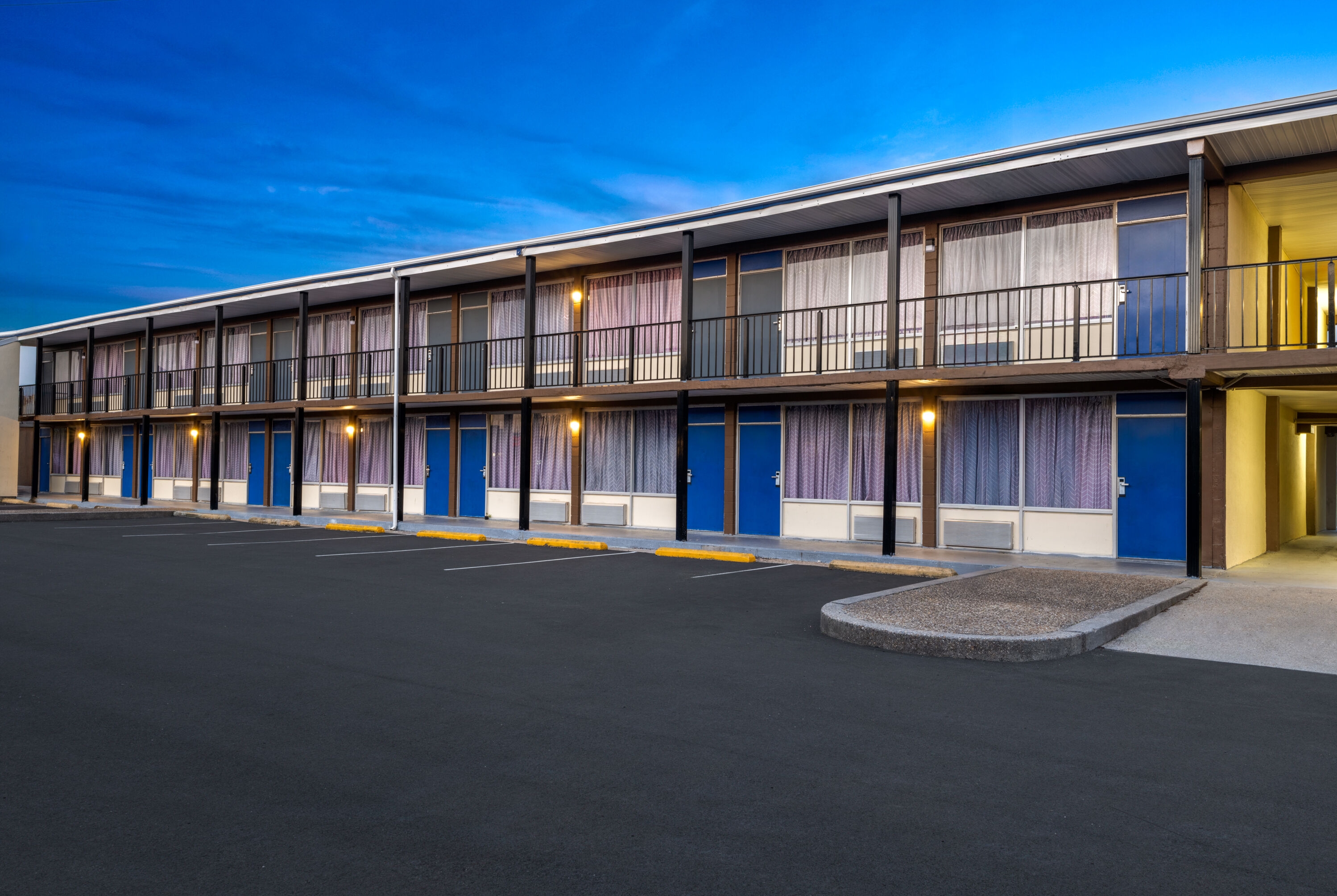 Exterior Dusk Image of Baymont by Wyndham Salisbury MD hotel in Salisbury, Maryland