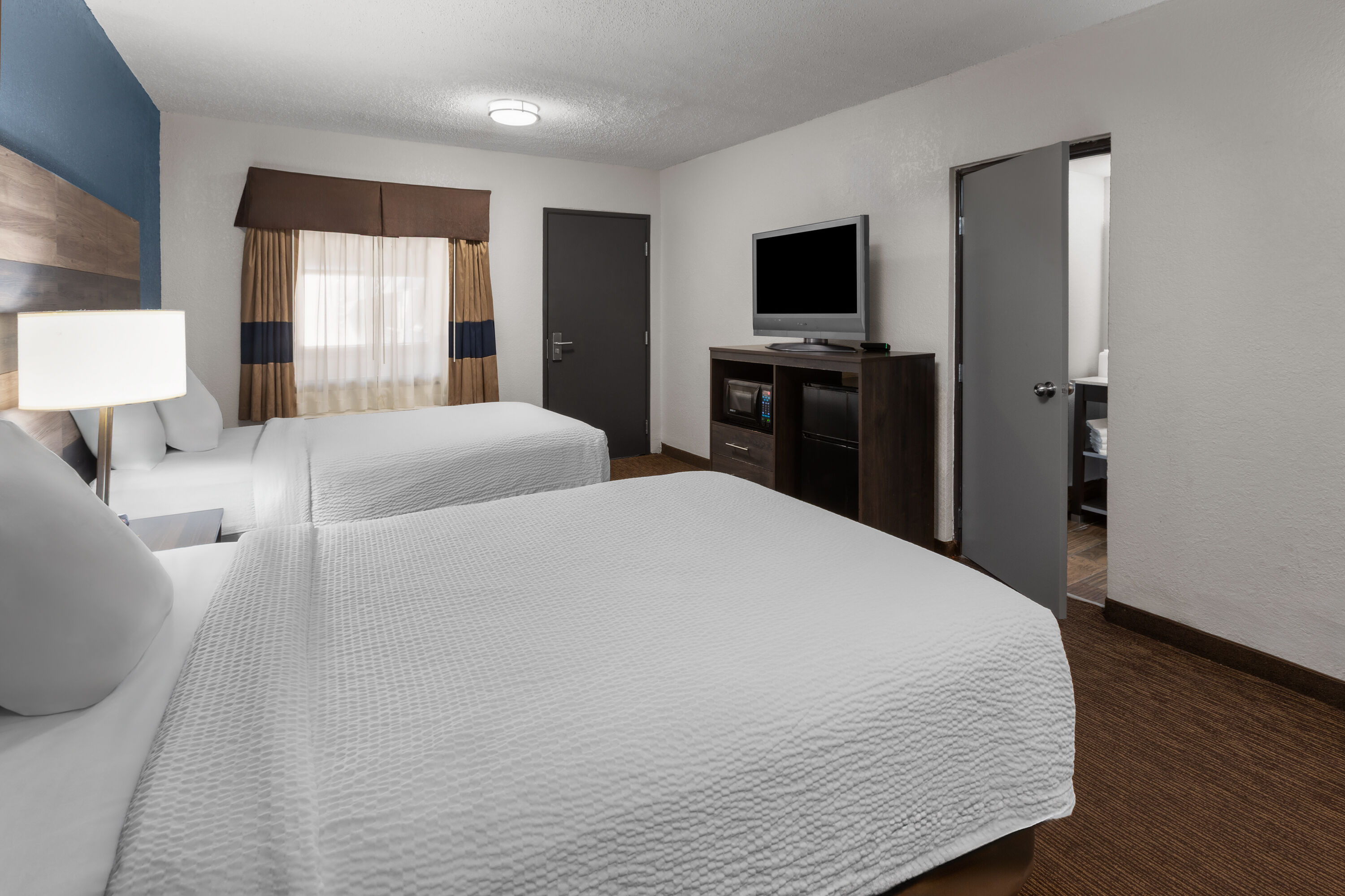 Baymont by Wyndham Downtown Detroit suite in Detroit, Michigan