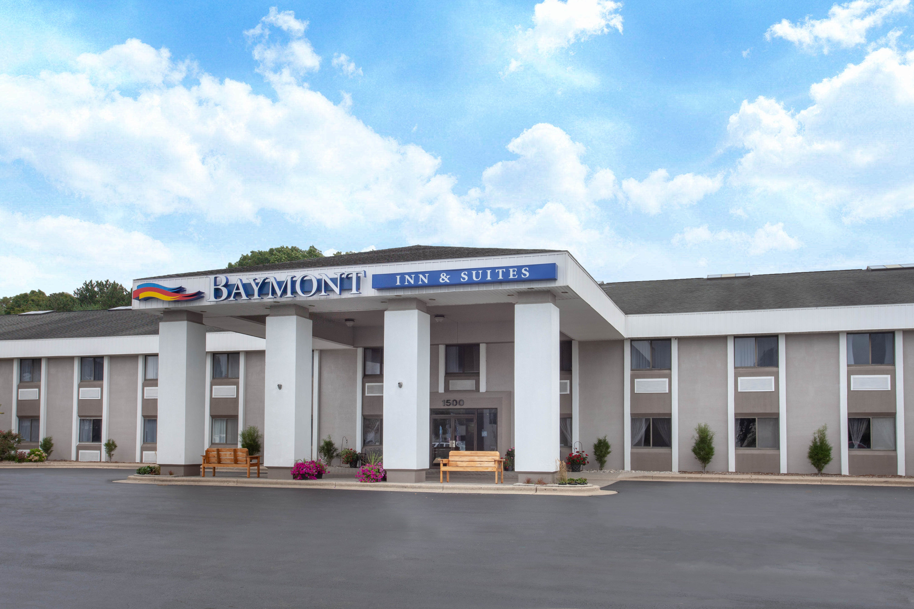 Baymont By Wyndham Grand Haven Grand Haven Mi Hotels