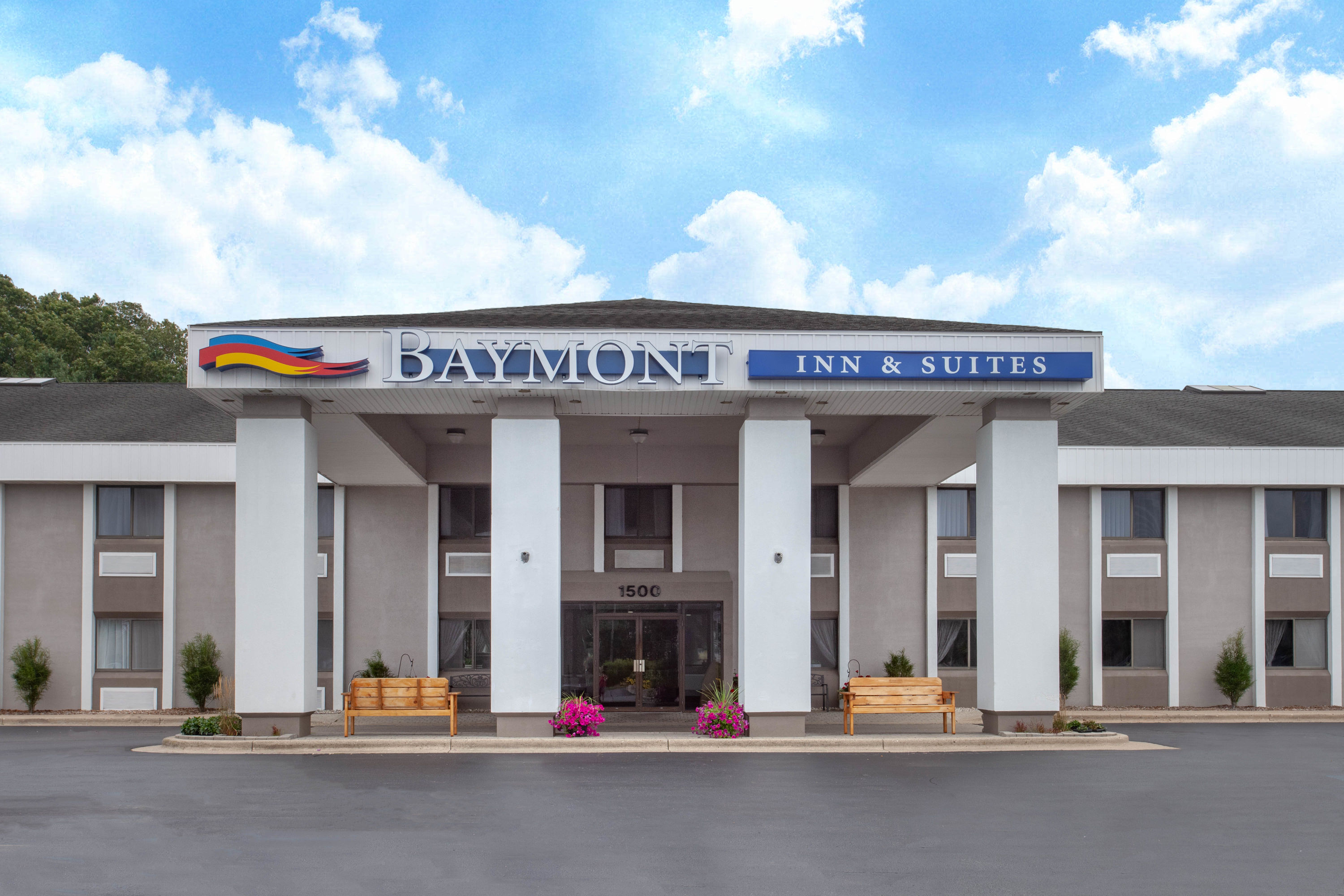 Baymont Wyndham Grand Haven Grand Haven  Hotels