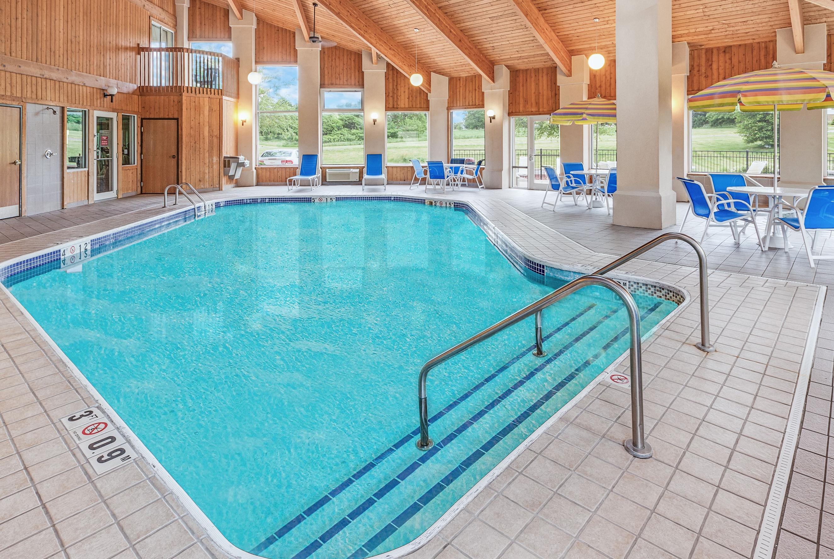 Baymont By Wyndham Howell Brighton Howell Mi Hotels