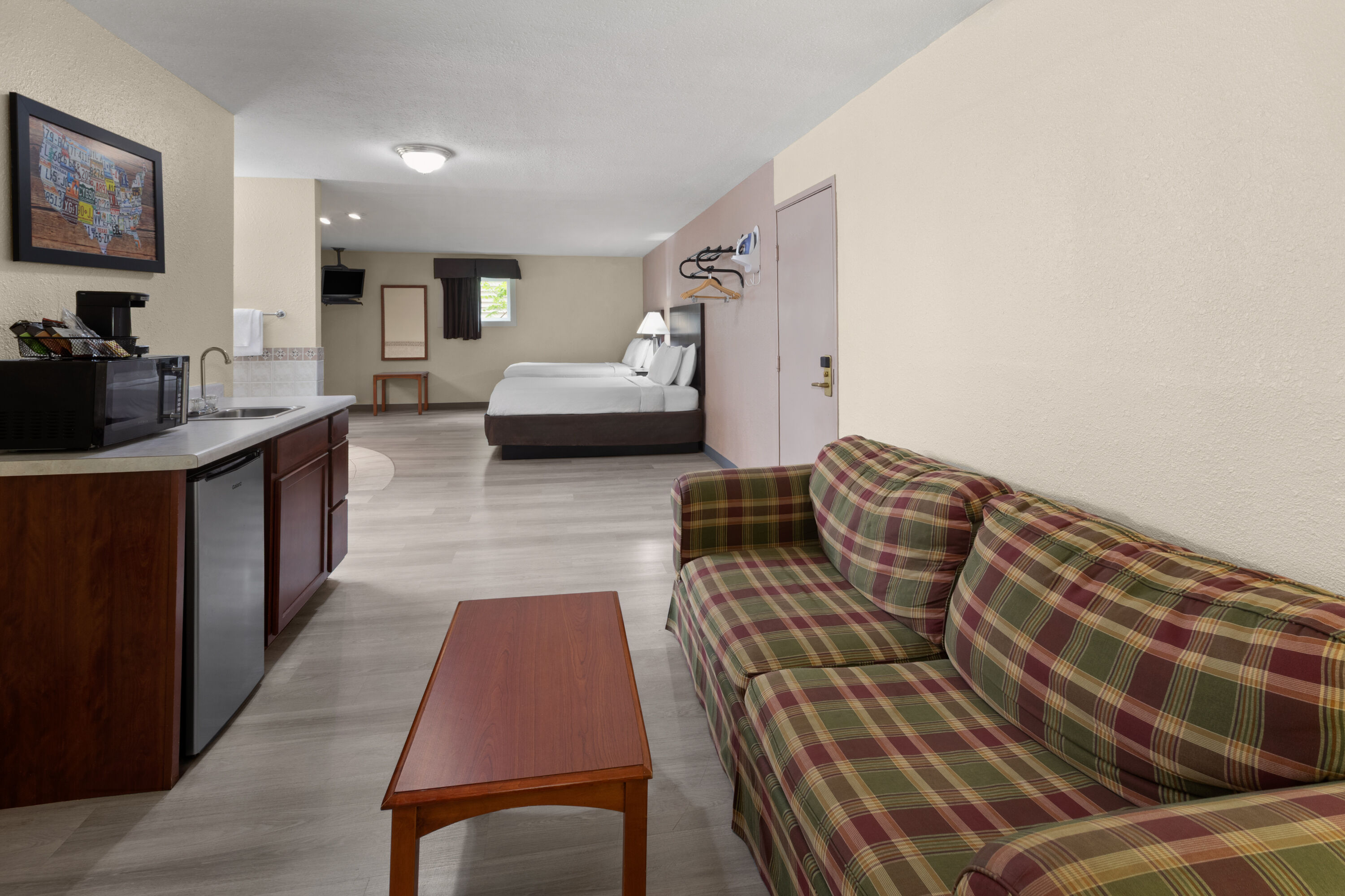 Baymont by Wyndham Iron Mountain hot tub suite in Iron Mountain, Michigan