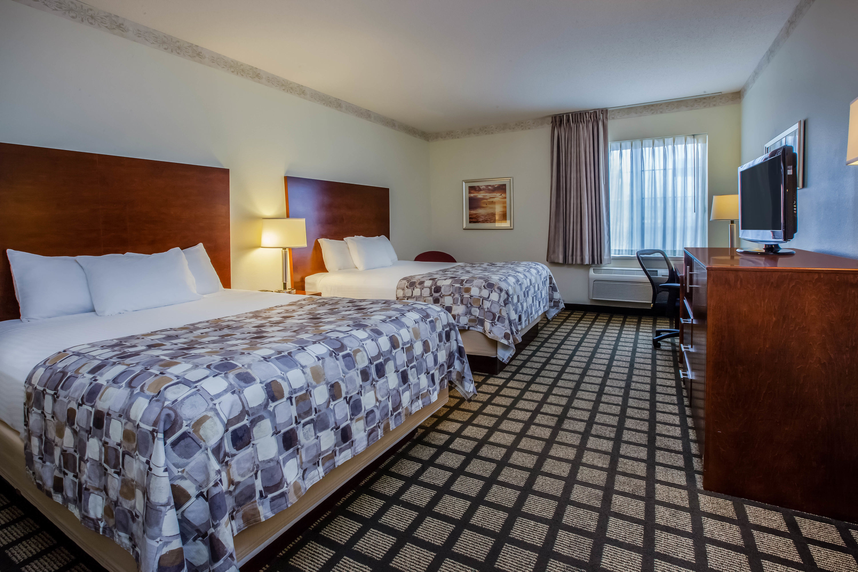 Baymont By Wyndham Mackinaw City Mackinaw City Mi Hotels
