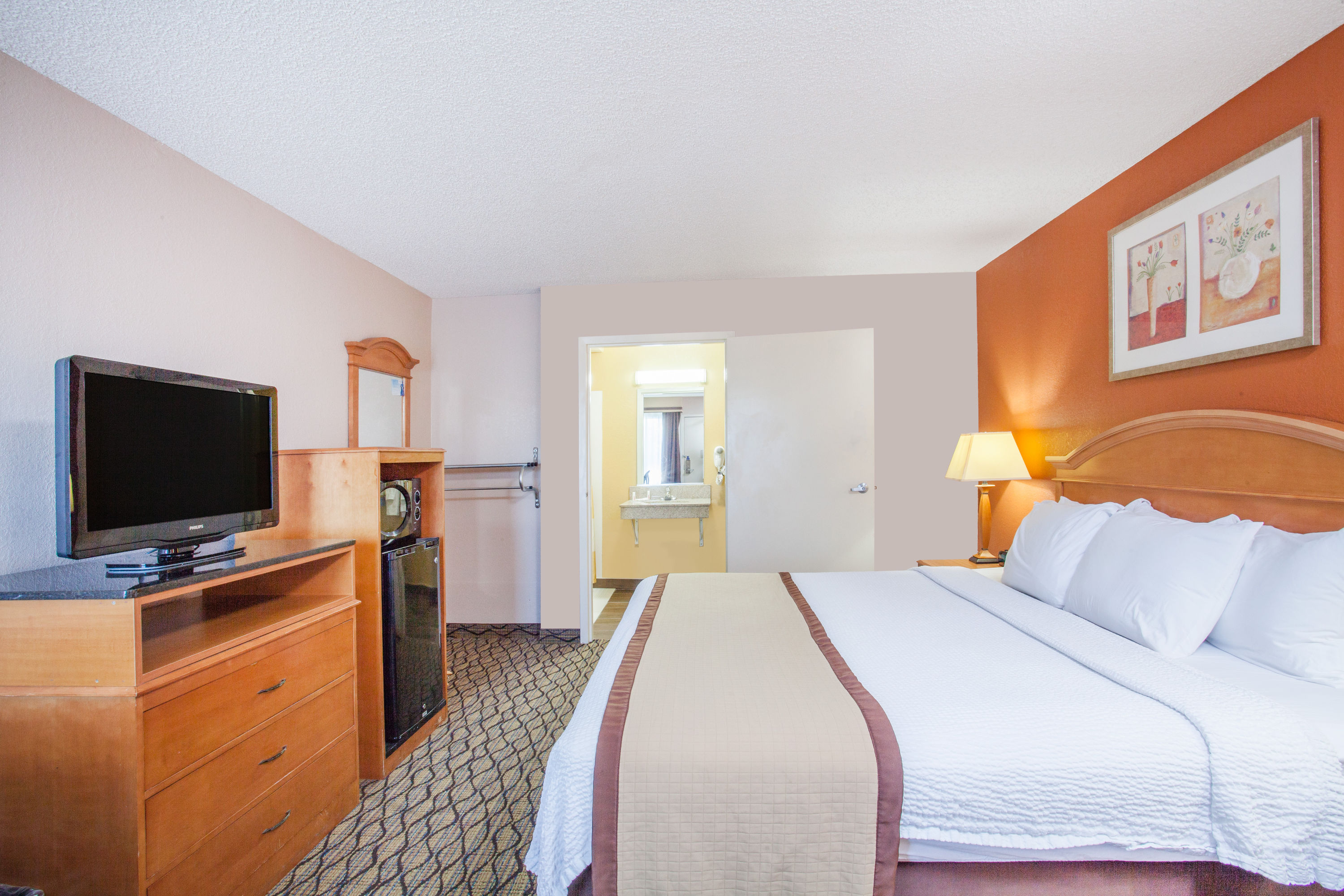Baymont By Wyndham Madison Heights Detroit Area Madison