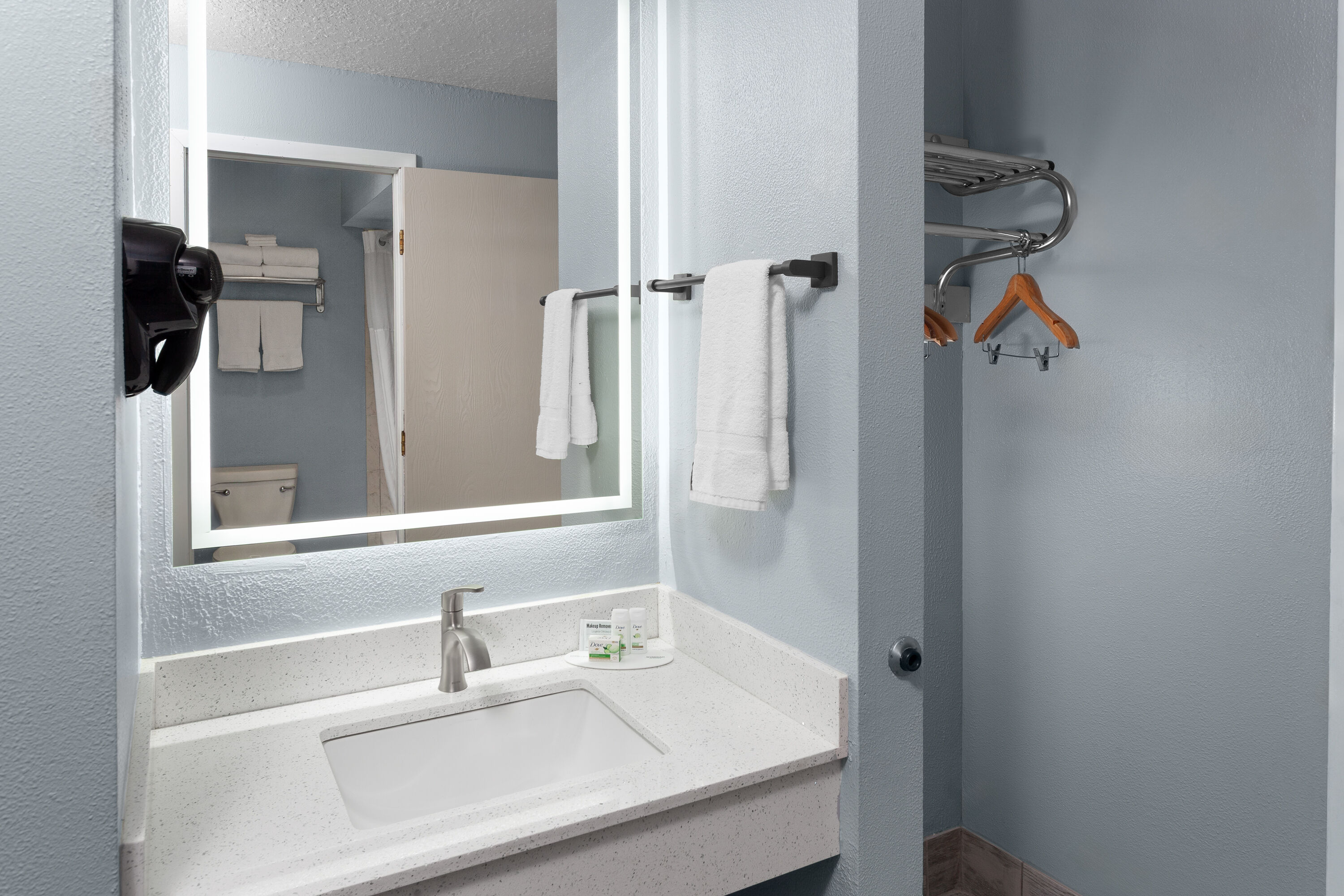 Guest room bath at the Baymont by Wyndham Manistee in Manistee, Michigan