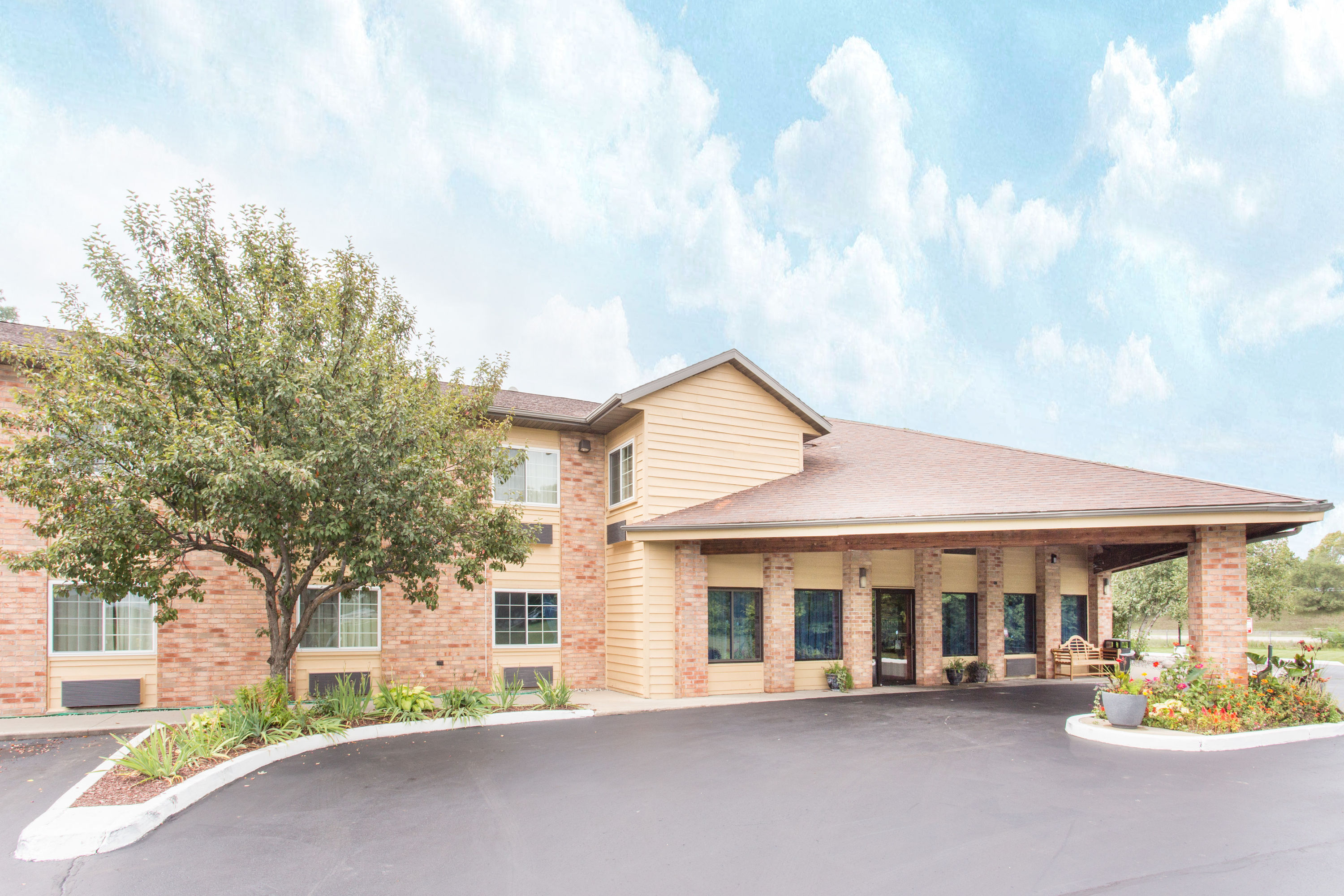 Baymont By Wyndham Muskegon Muskegon Mi Hotels