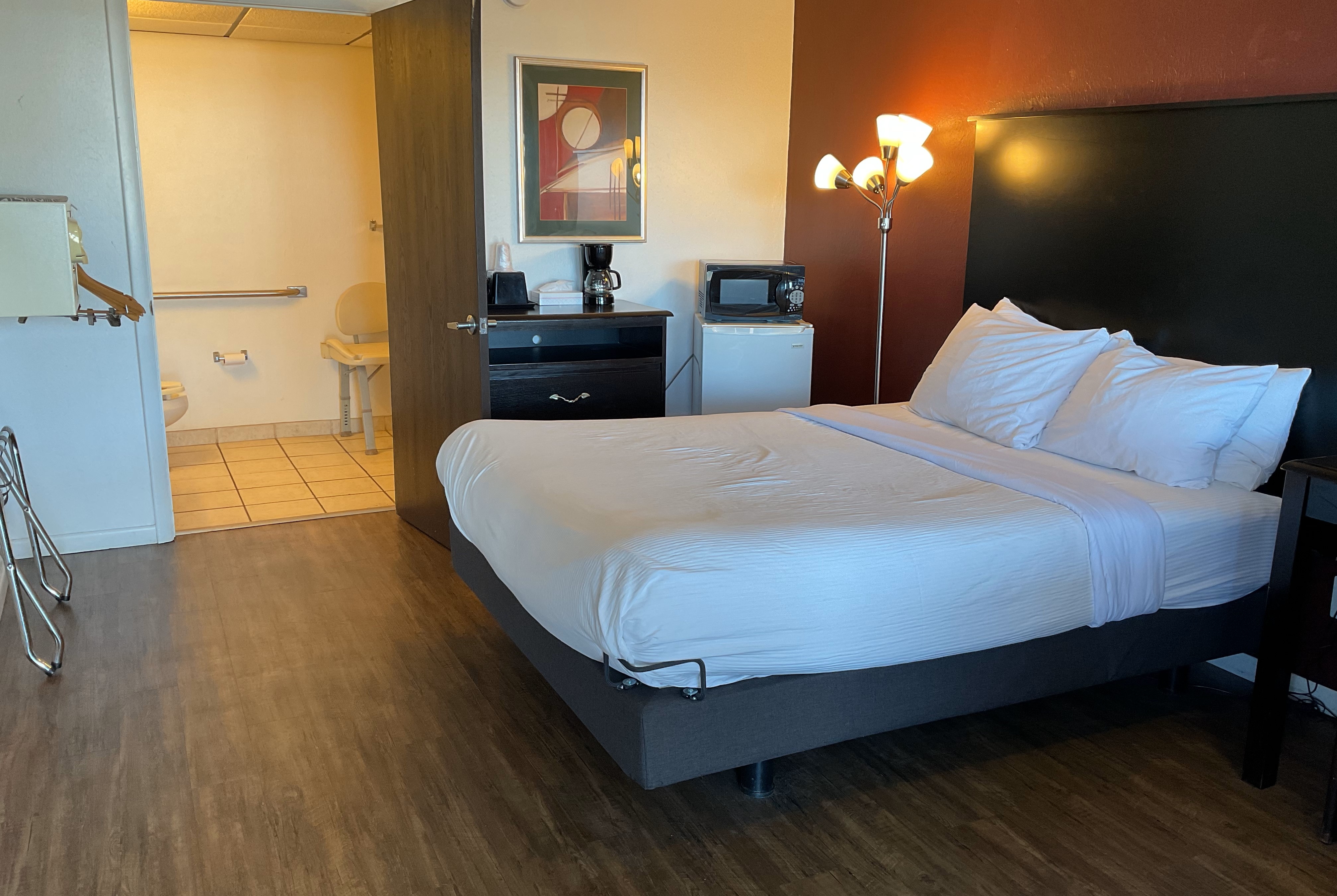 Guest room at the Baymont by Wyndham Petoskey in Petoskey, Michigan