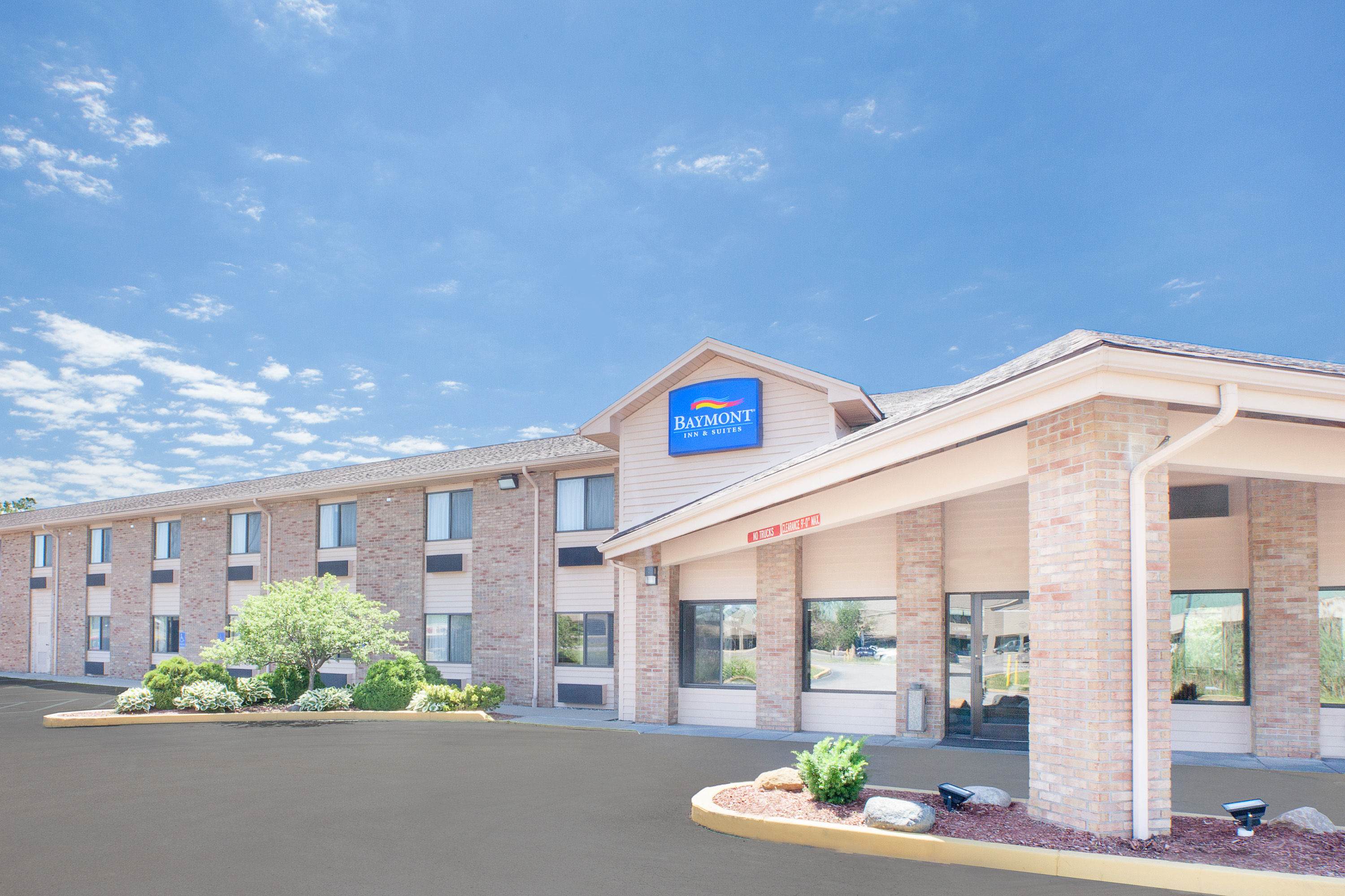 Baymont by Wyndham Port Huron Port Huron, MI Hotels