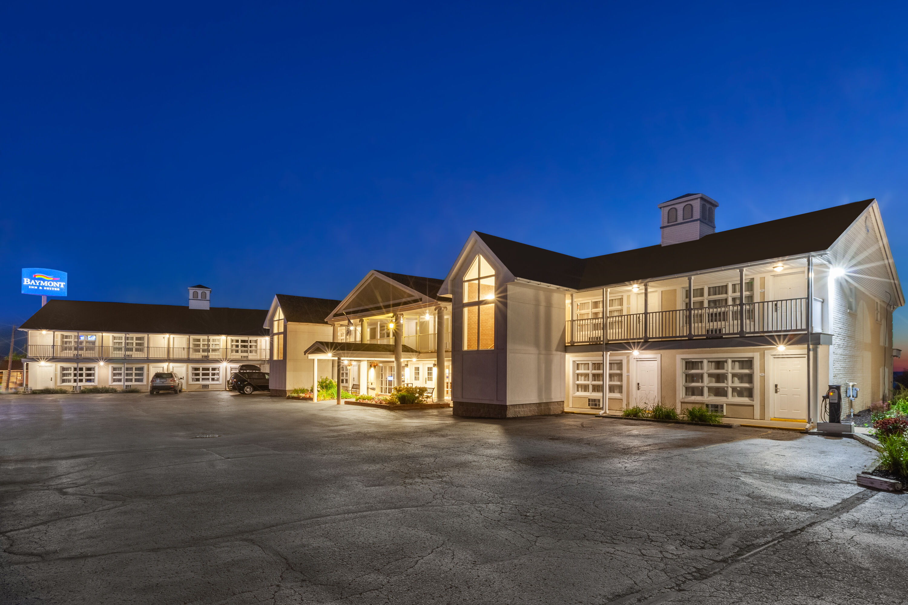 Baymont by Wyndham St. Ignace Lakefront Saint Ignace, MI Hotels