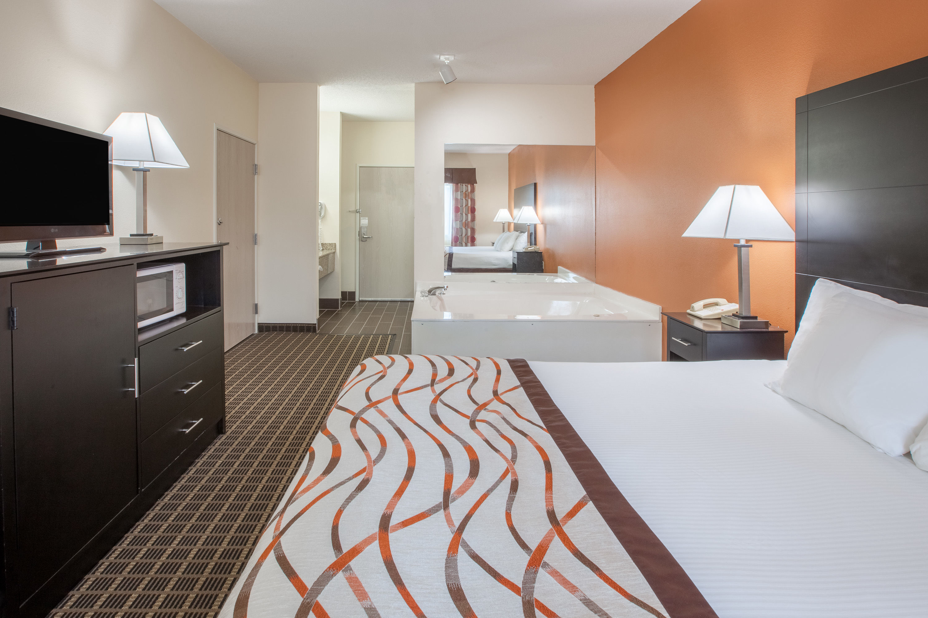 Baymont By Wyndham South Haven South Haven Mi Hotels