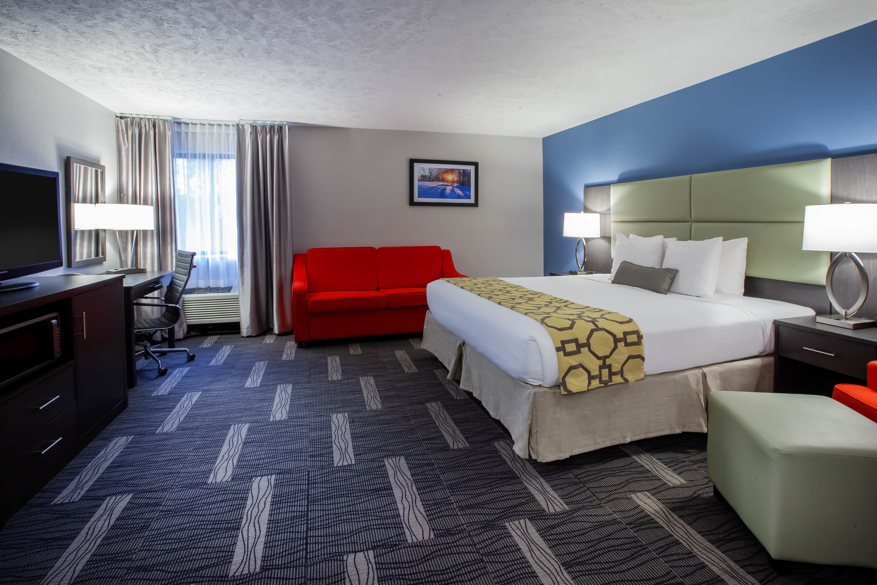 Baymont by Wyndham Traverse City suite in Traverse City, Michigan