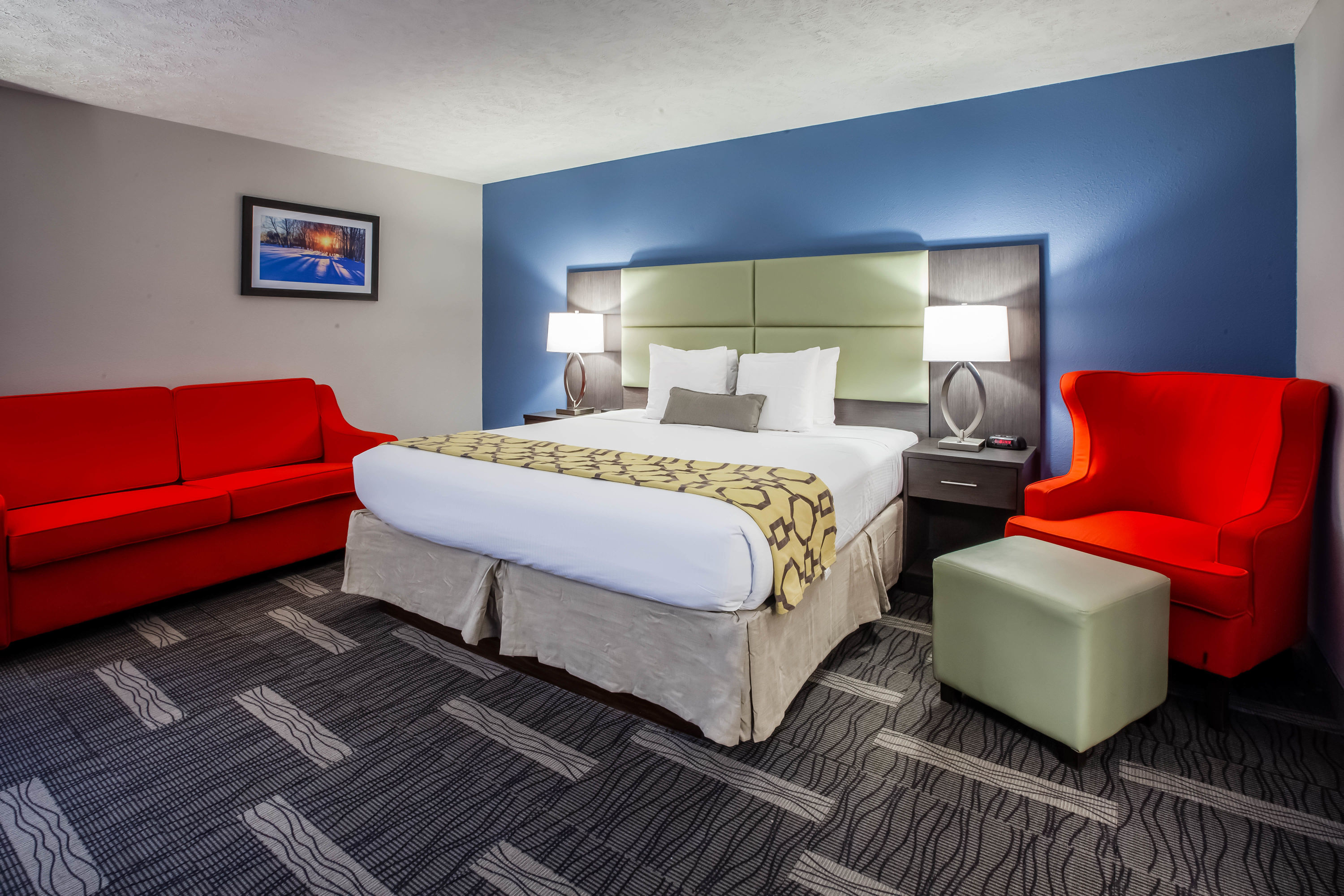 Baymont by Wyndham Traverse City suite in Traverse City, Michigan