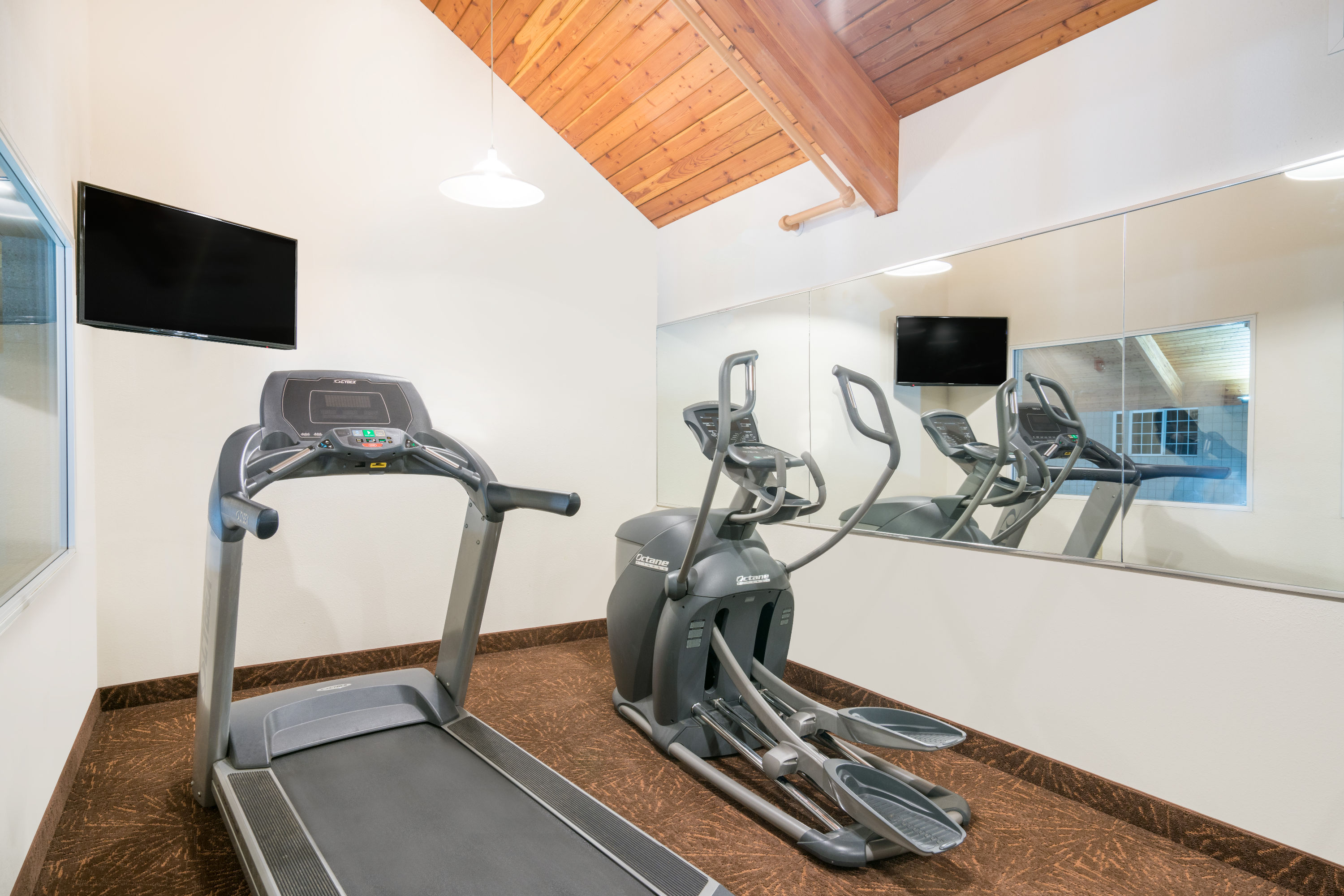 Fitness room at Baymont by Wyndham Baxter/Brainerd Area in Baxter, Minnesota