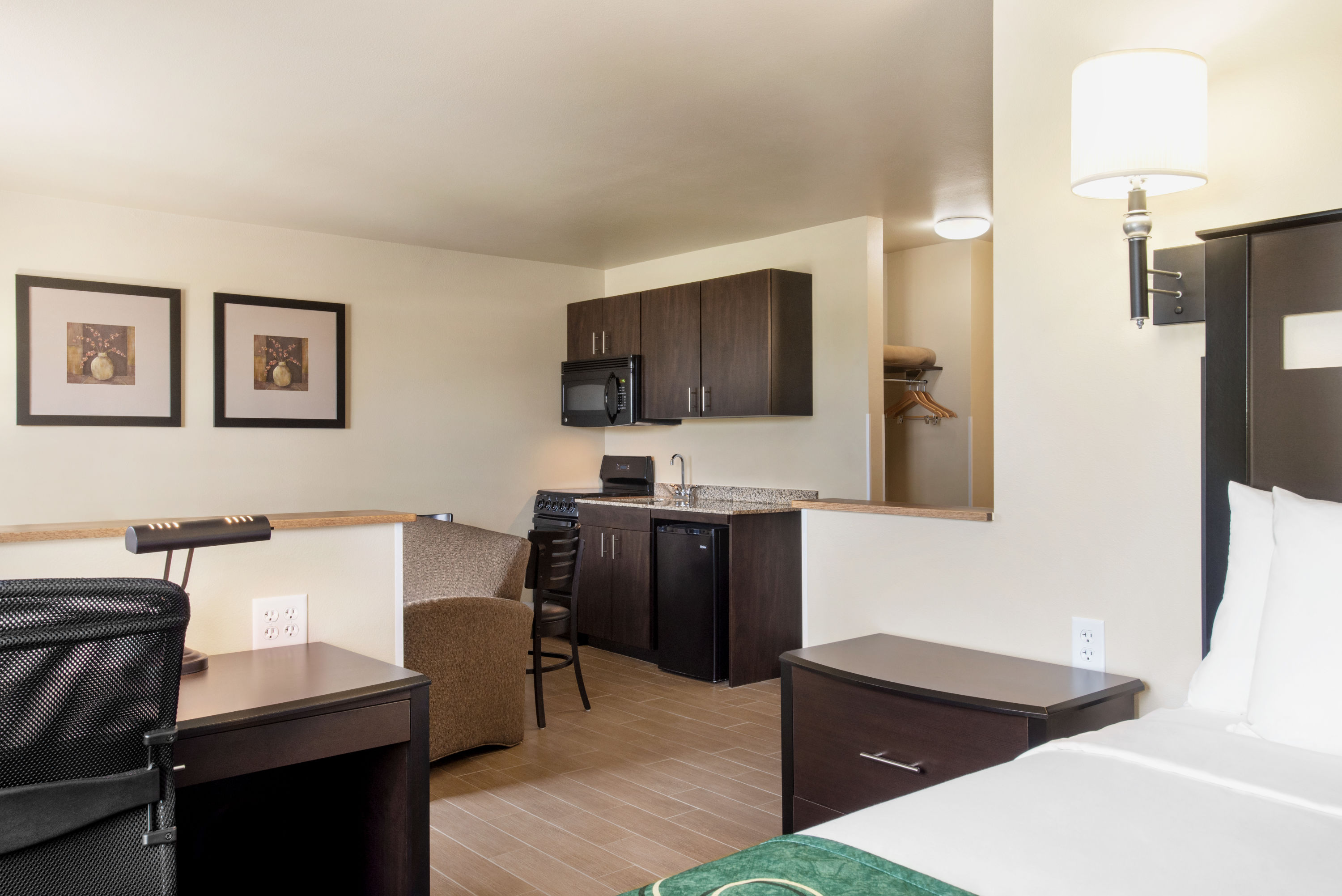 Baymont by Wyndham Glenwood suite in Glenwood, Minnesota
