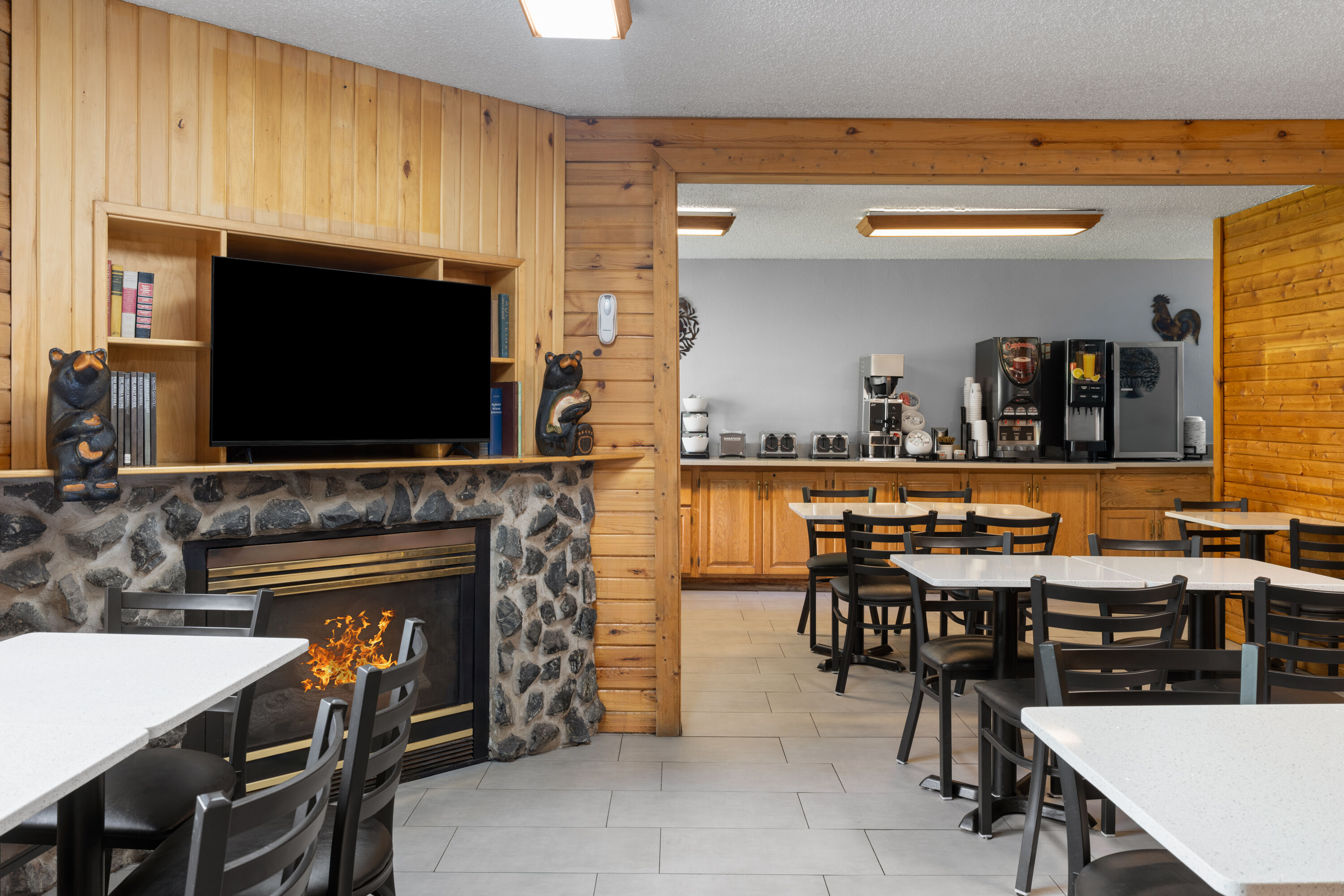 Free breakfast at Baymont by Wyndham Duluth/Spirit Mountain in Proctor, Minnesota