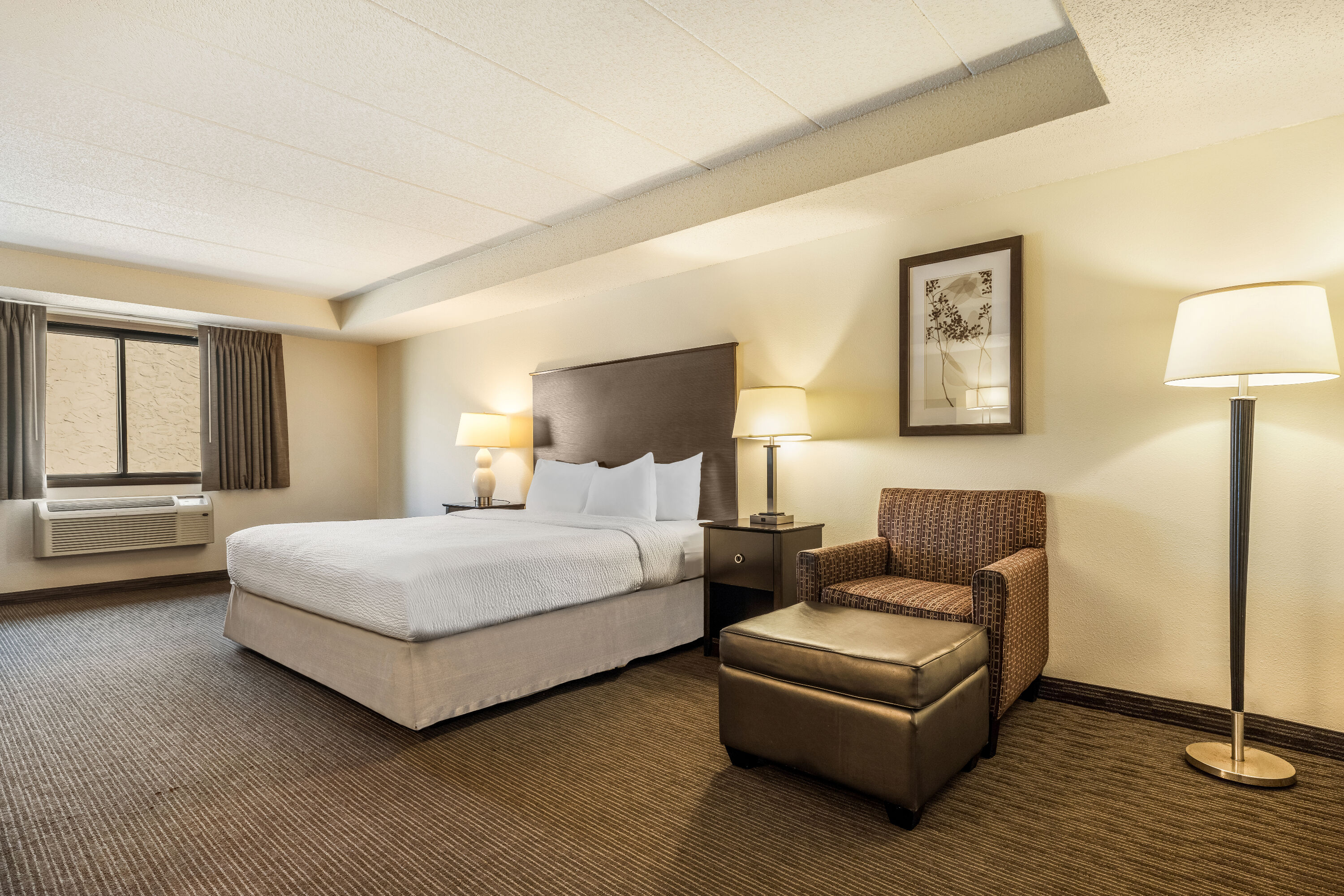 Baymont by Wyndham Bloomington MSP Airport suite in Richfield, Minnesota