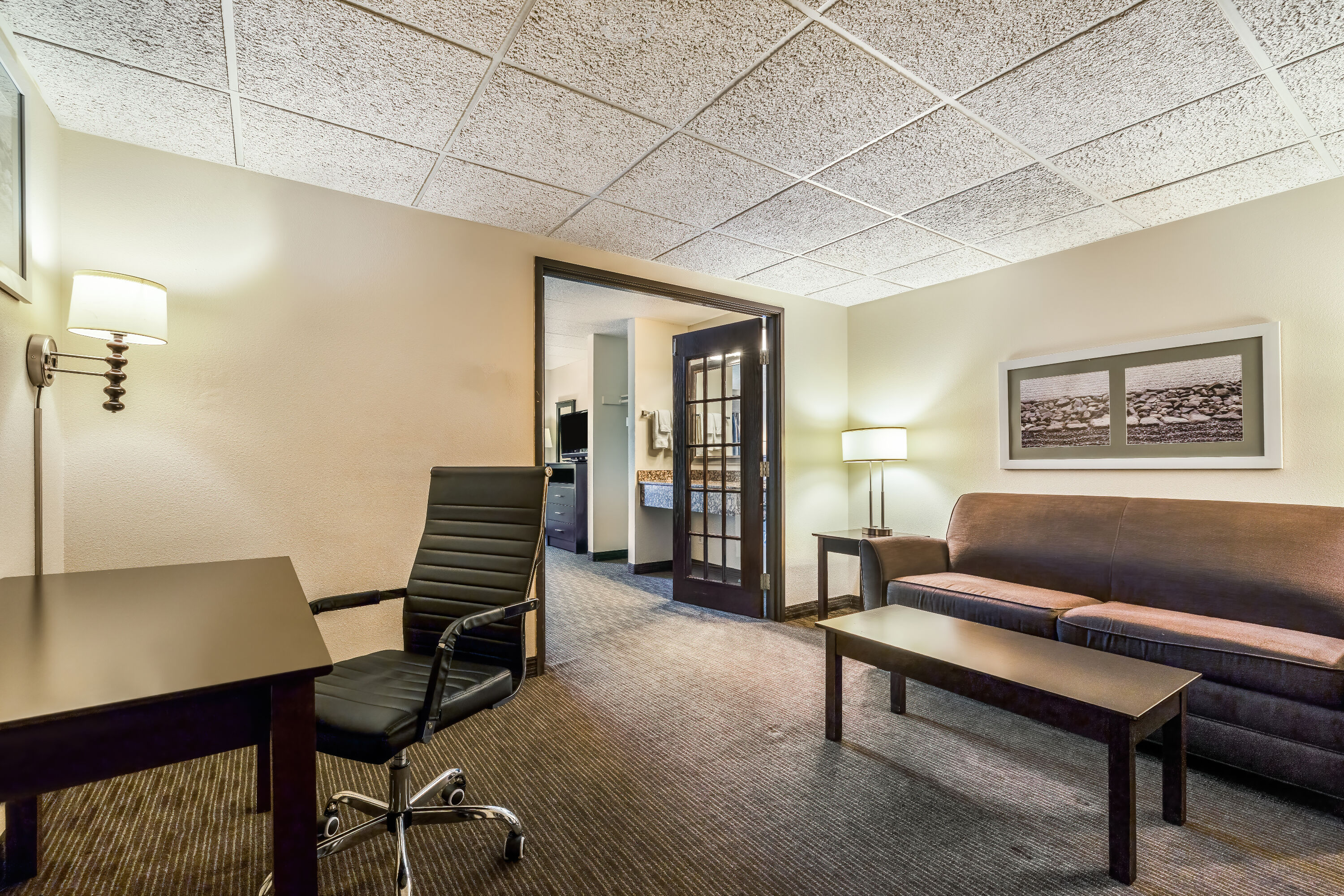 Baymont by Wyndham Bloomington MSP Airport suite in Richfield, Minnesota