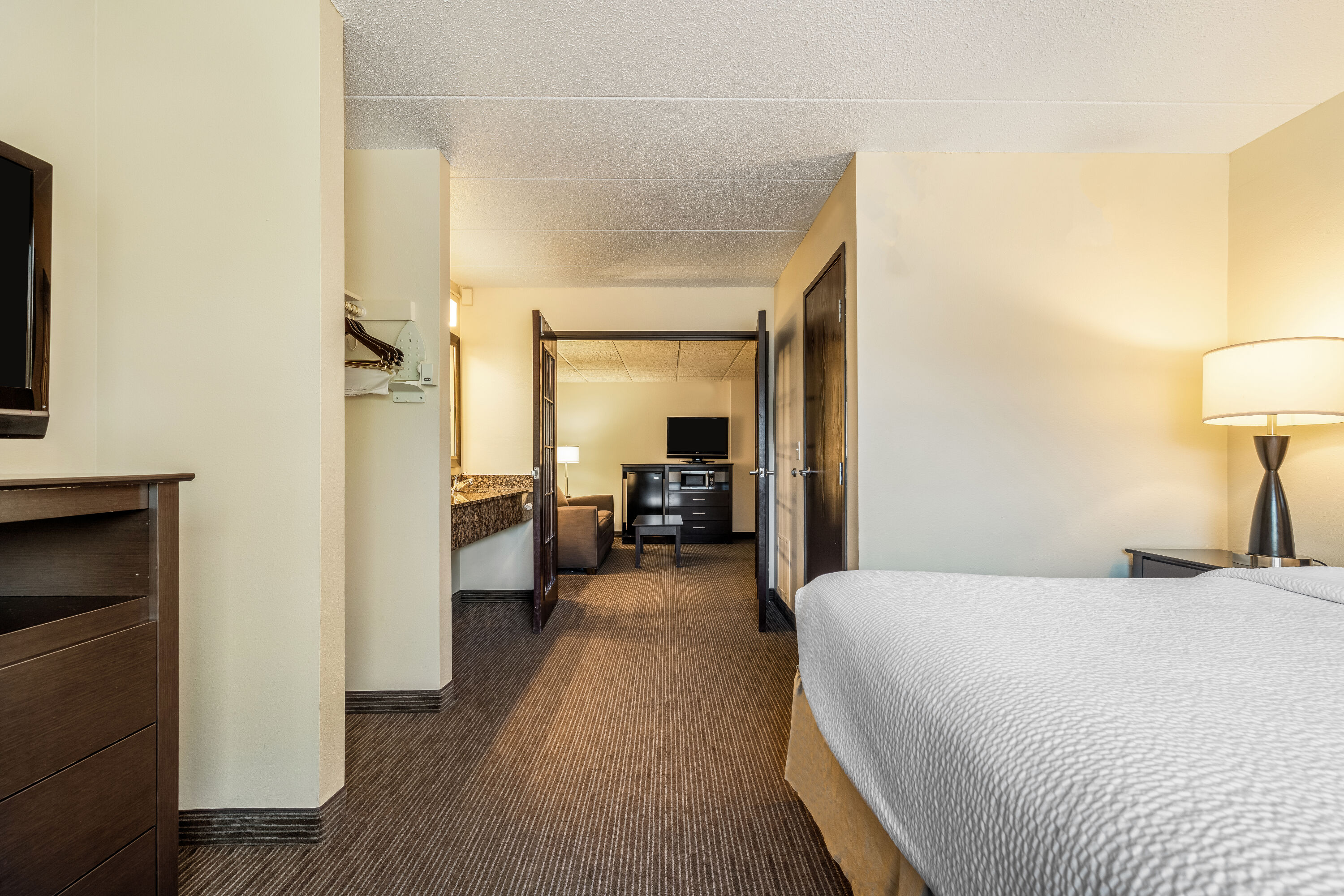 Baymont by Wyndham Bloomington MSP Airport suite in Richfield, Minnesota