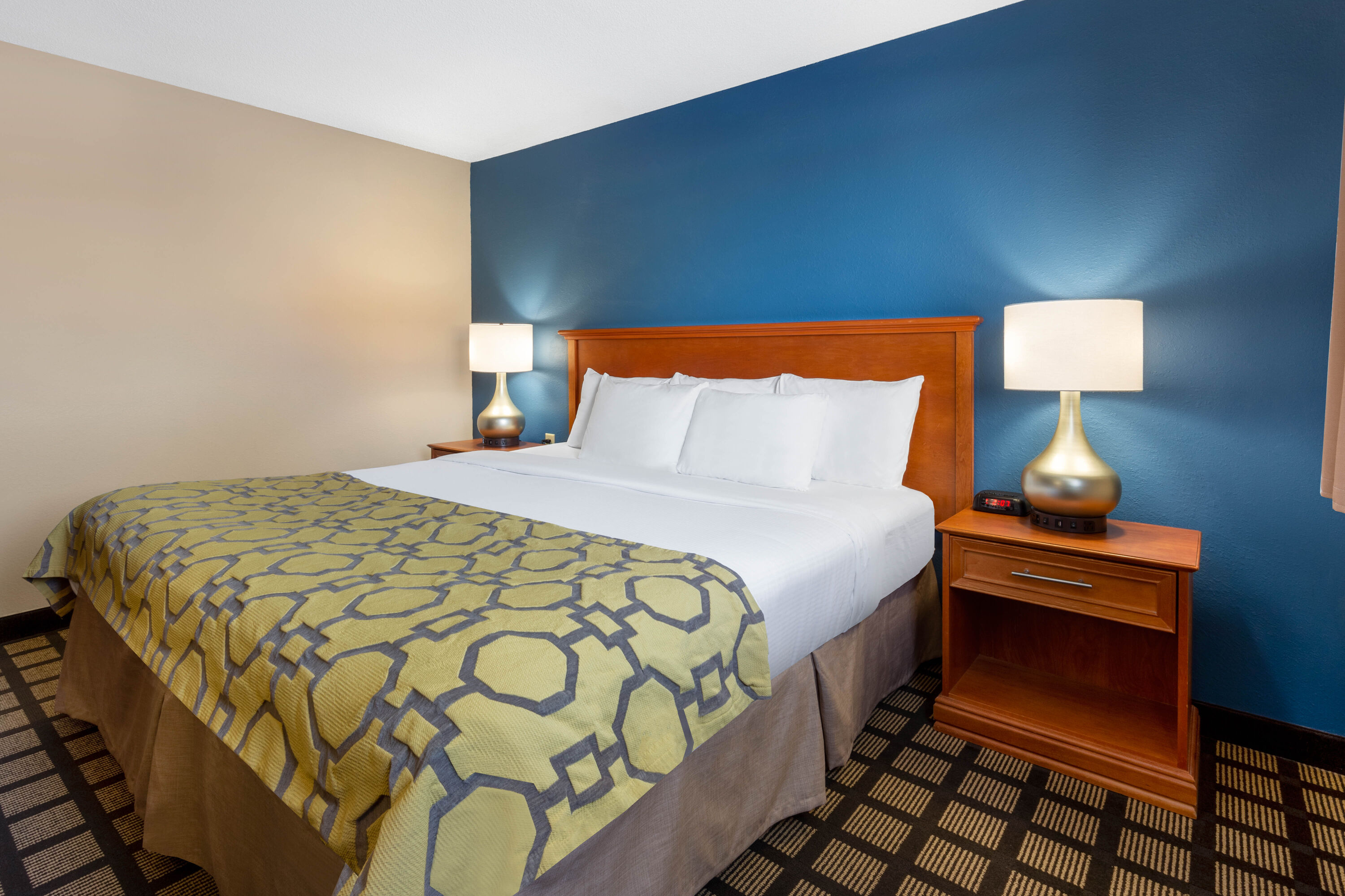 Guest room at the Baymont by Wyndham Rochester Mayo Clinic Area in Rochester, Minnesota