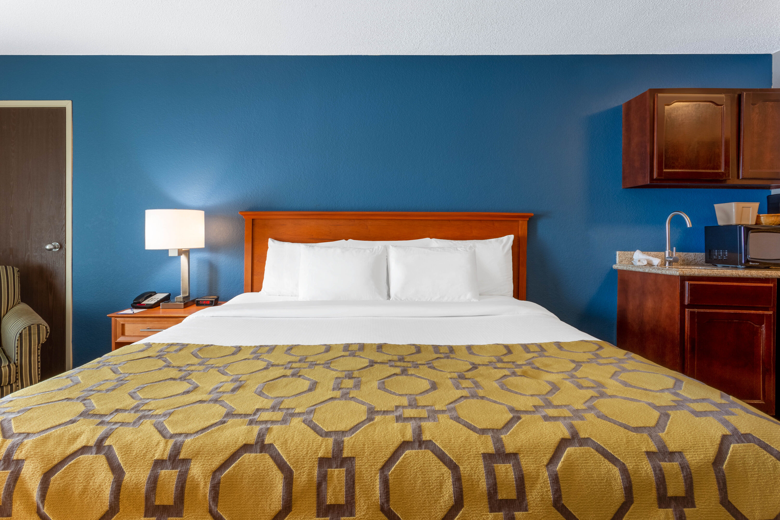 Baymont by Wyndham Rochester Mayo Clinic Area suite in Rochester, Minnesota